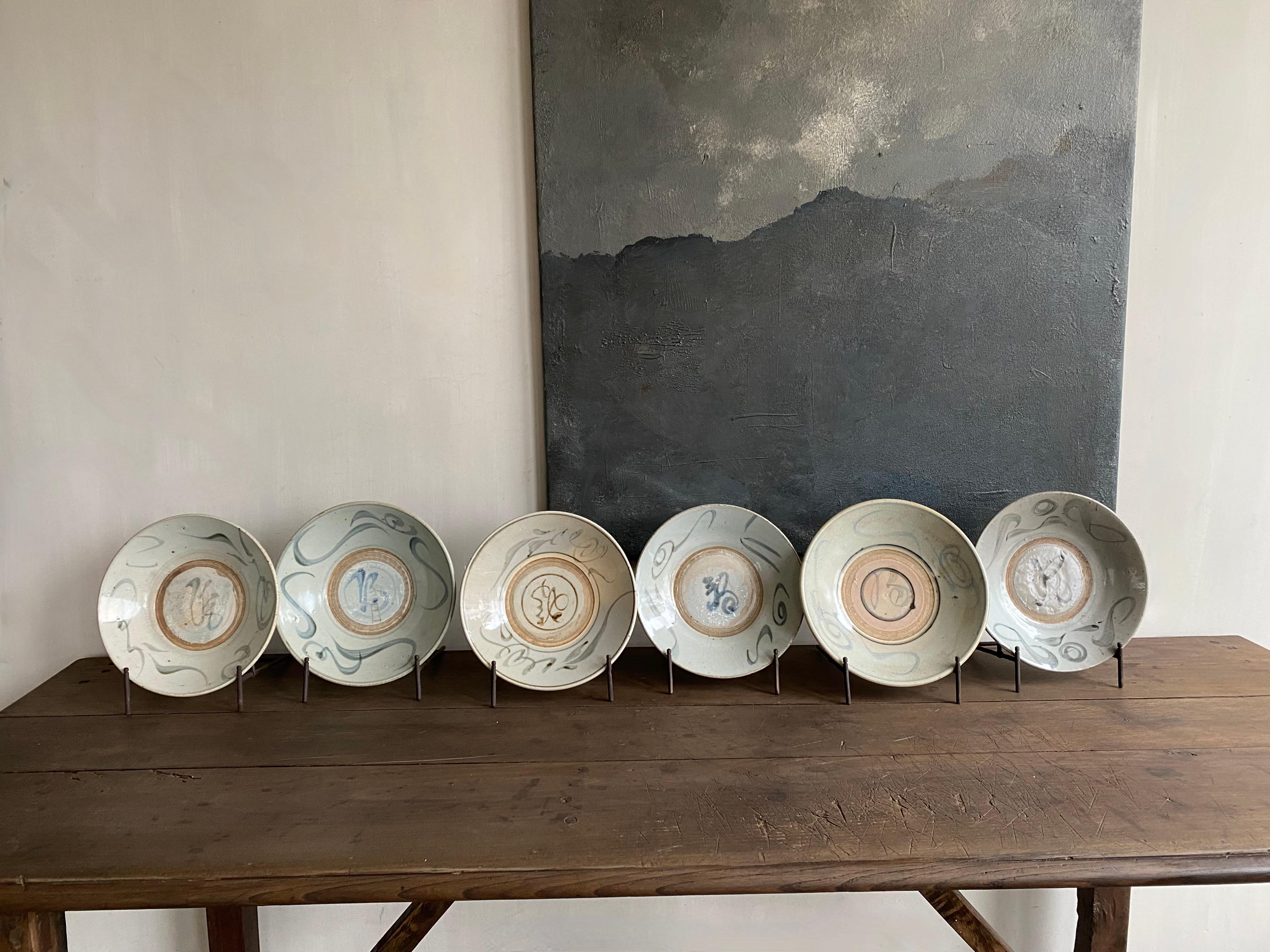 Chinese 17th C Ming Plates For Sale