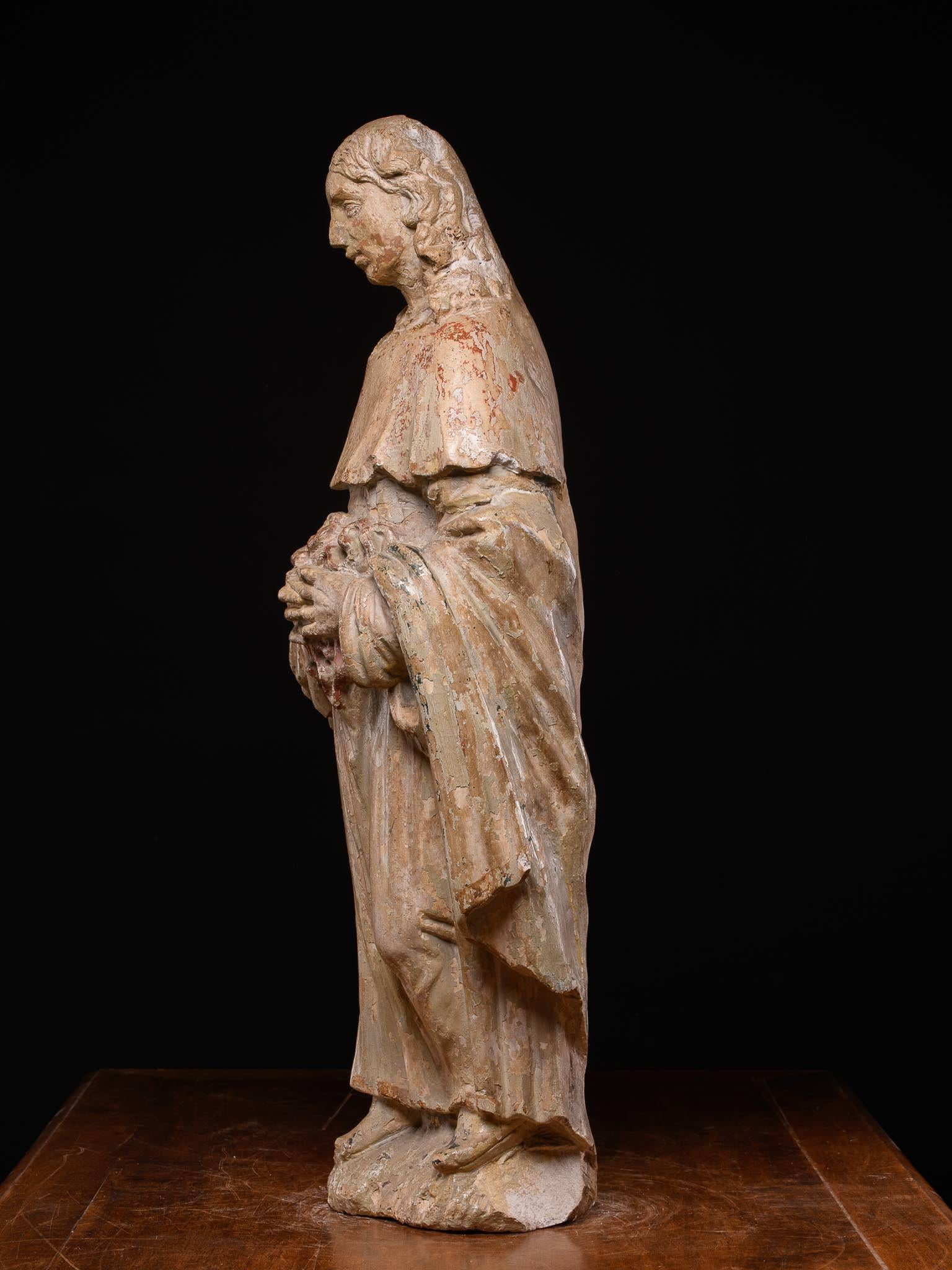 Fatto a mano Statua in pietra di Sant'Erasmo o Sant'Elmo del XVII secolo in vendita
