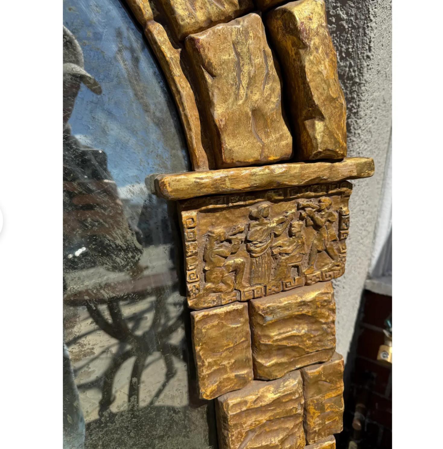 Fin du 20e siècle Miroir à frise en bois doré de château romain du 17e siècle par Gustav Carroll en vente