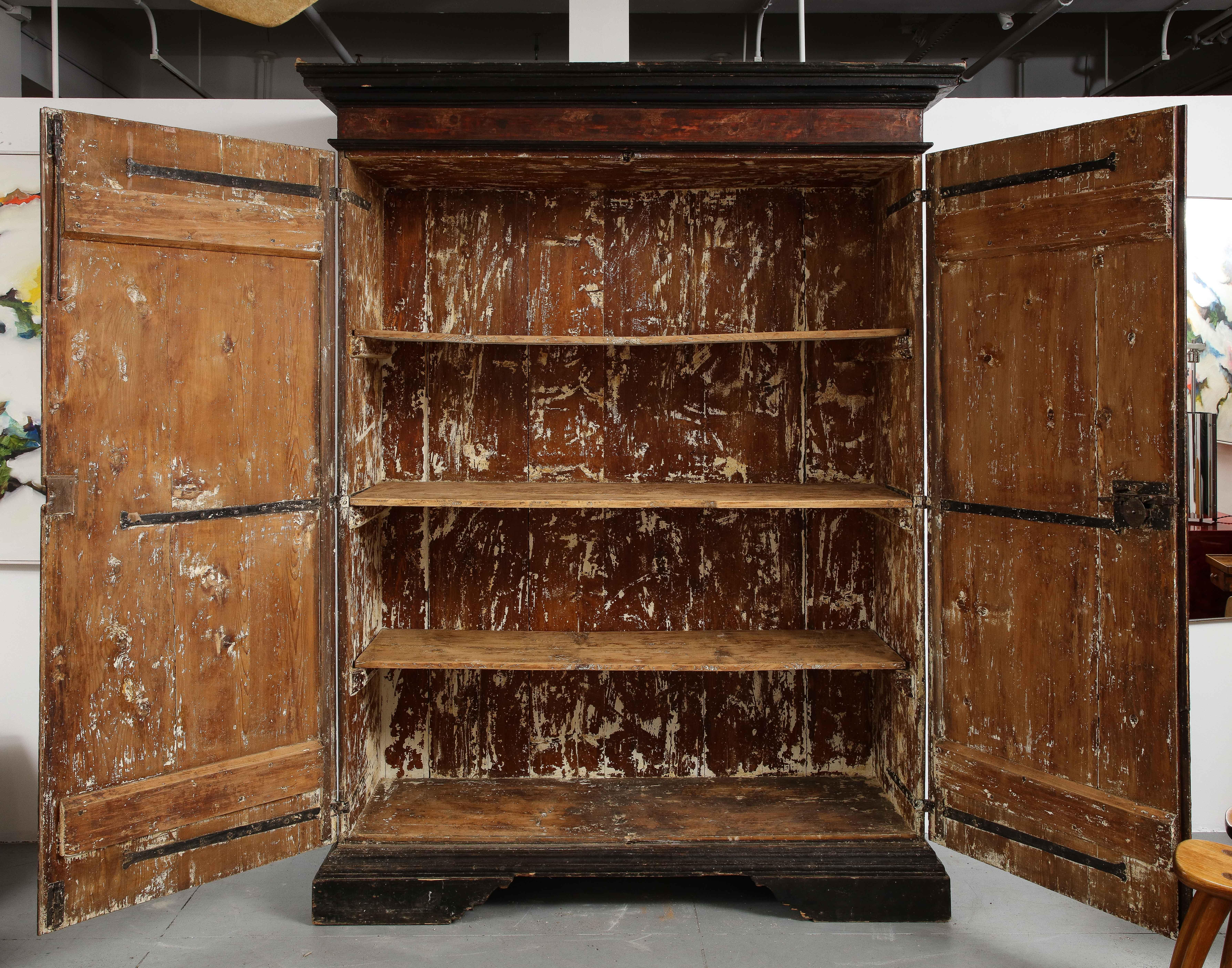 17th Century 17th C. Tuscan Walnut Lacquered Cabinet with Shelves, Italy