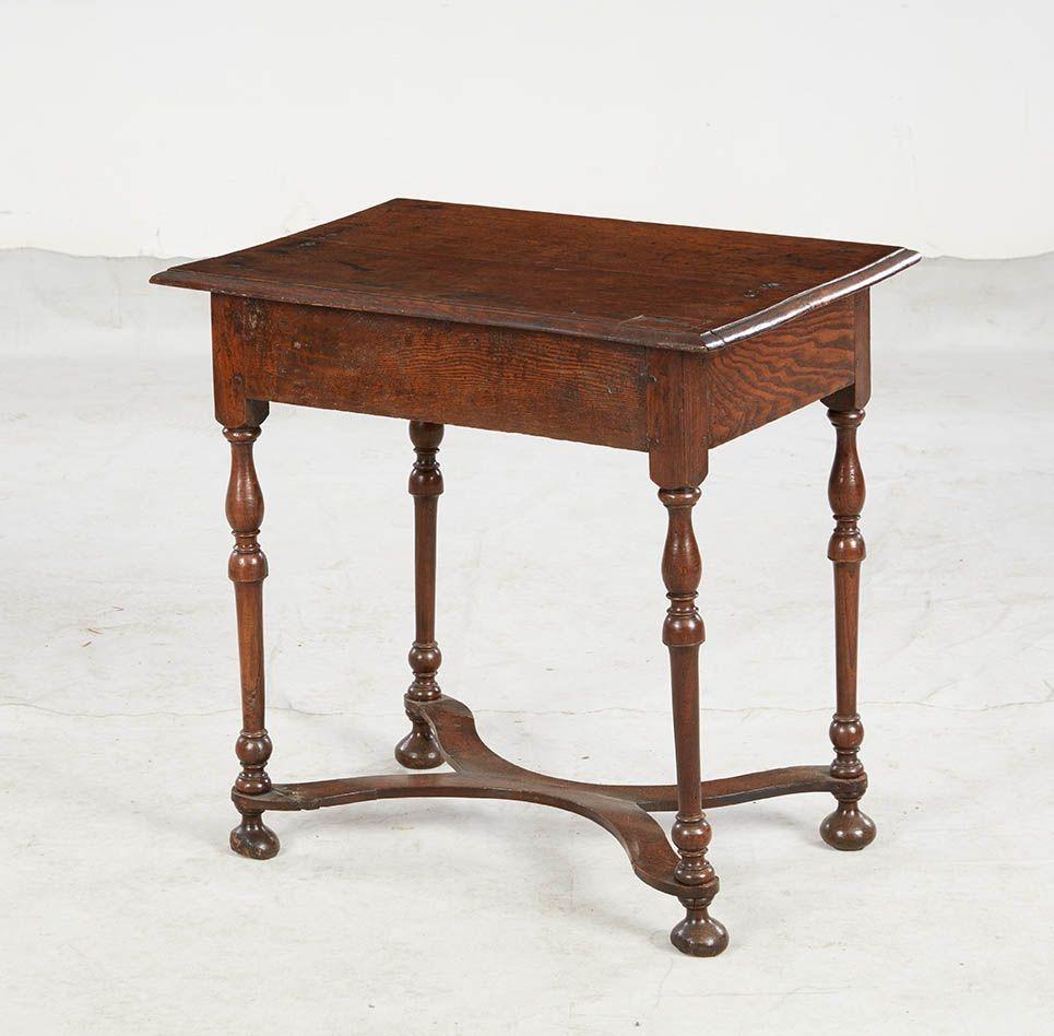 17e s. Table d'appoint Willam and Mary en vente 4