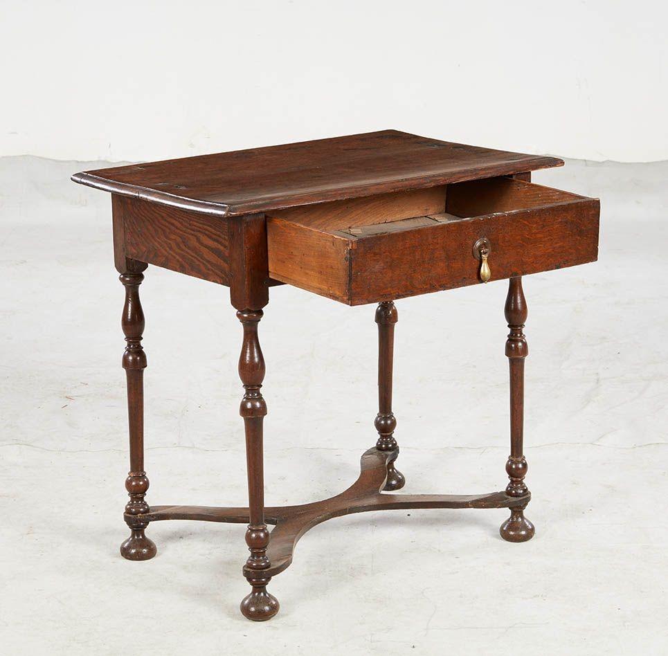 17e s. Table d'appoint Willam and Mary en vente 6