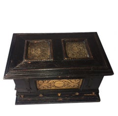 17th Century, Alabaster and Ebonised Wood Casket Malines Coffer