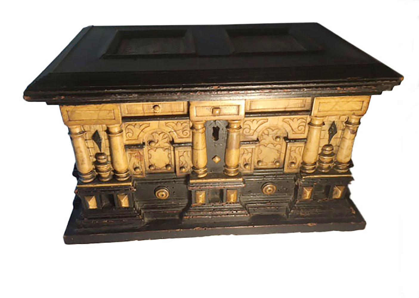 17th Century, Alabaster and Ebonised Wood Casket Malines Coffer For Sale 1