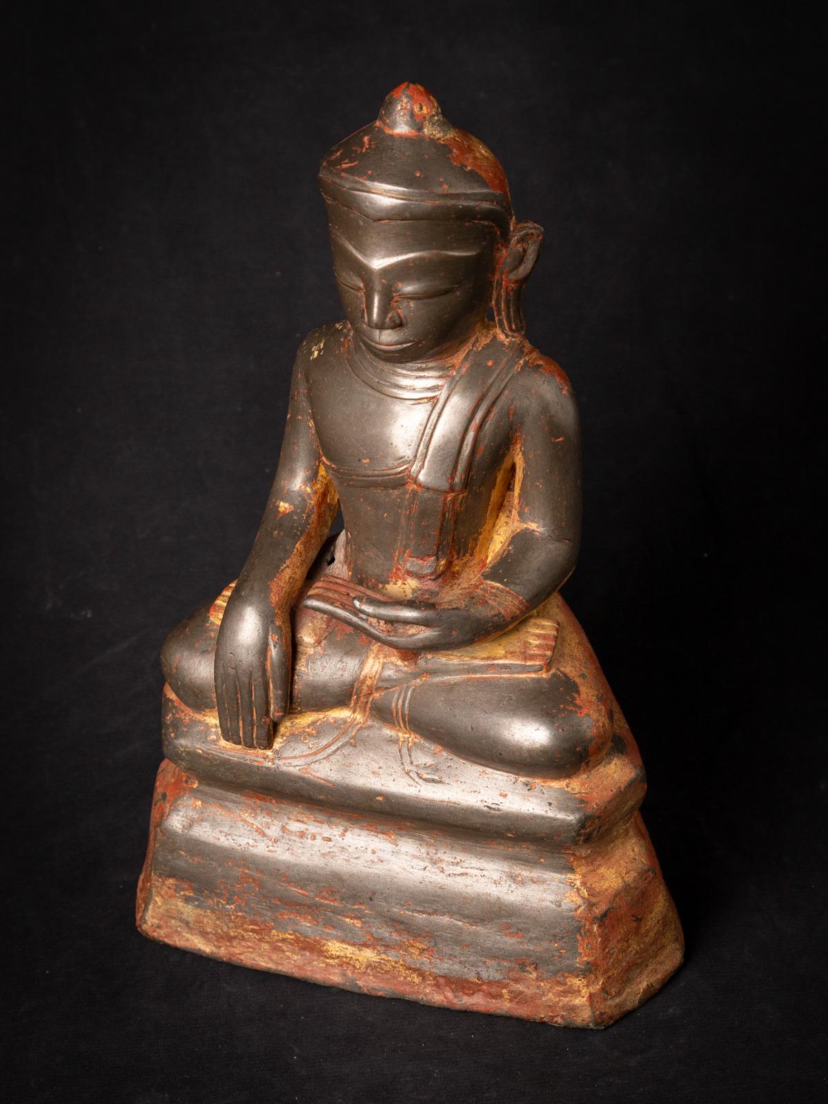Statue de Bouddha birman en bronze ancien du 17e siècle - période Ava de Birmanie en vente 6
