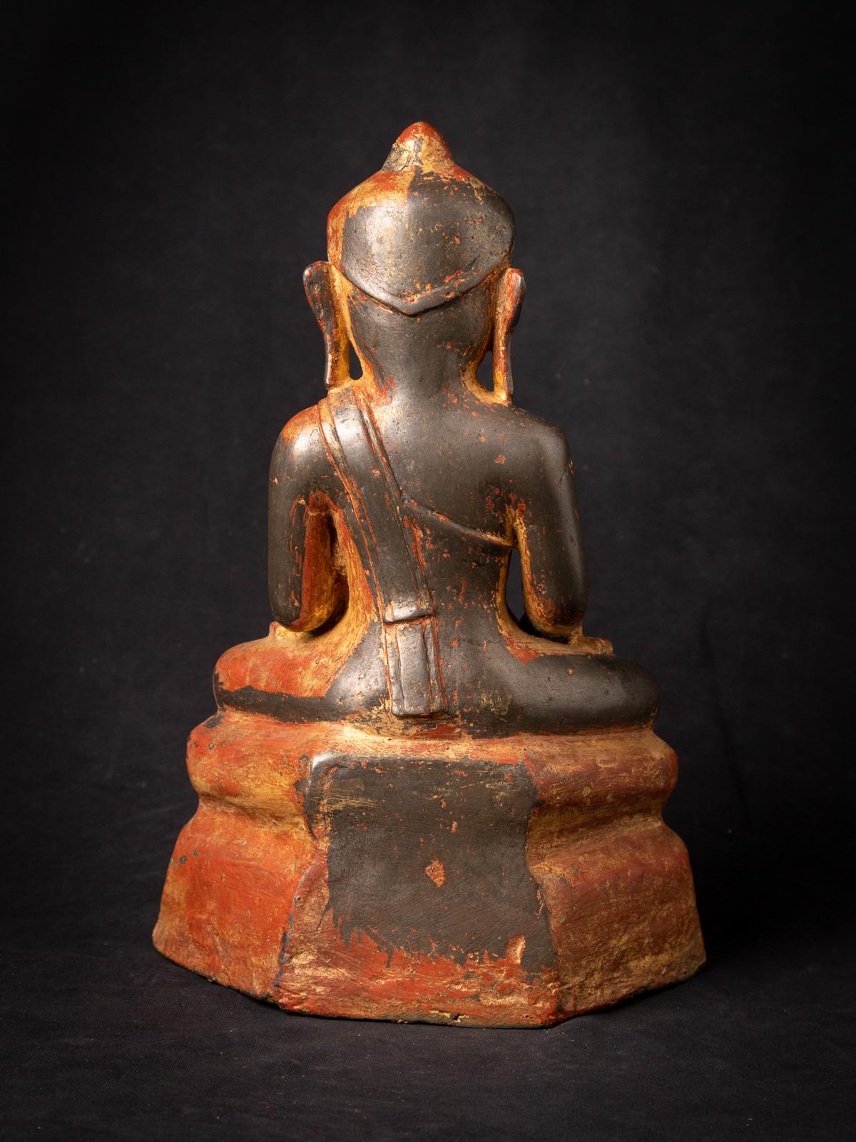 Statue de Bouddha birman en bronze ancien du 17e siècle - période Ava de Birmanie Bon état - En vente à DEVENTER, NL