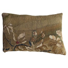 Antikes Brüsseler Barock-Wandteppich-Kissen des 17. Jahrhunderts mit gewebtem Blumendesign