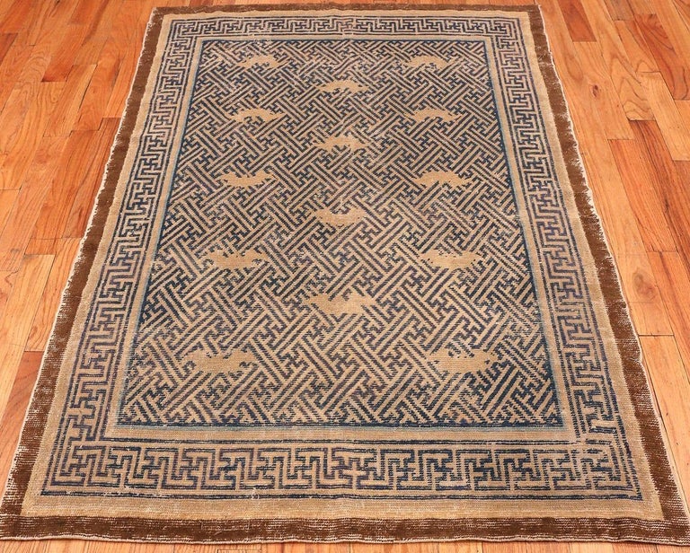 17th Century Antique Chinese Ninghsia Rug. Size: 4 ft 5 in x 6 ft 4 in For Sale 1