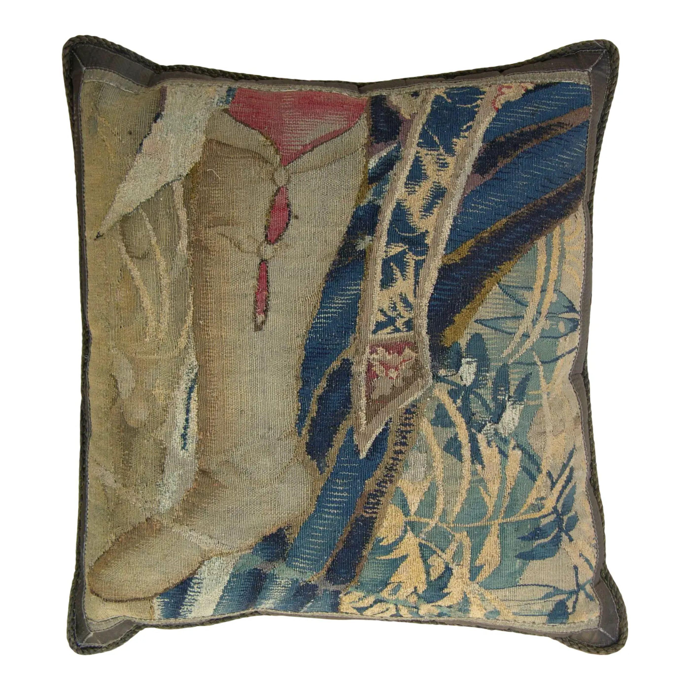 Oreiller en tapisserie flamande ancienne du 17e siècle
