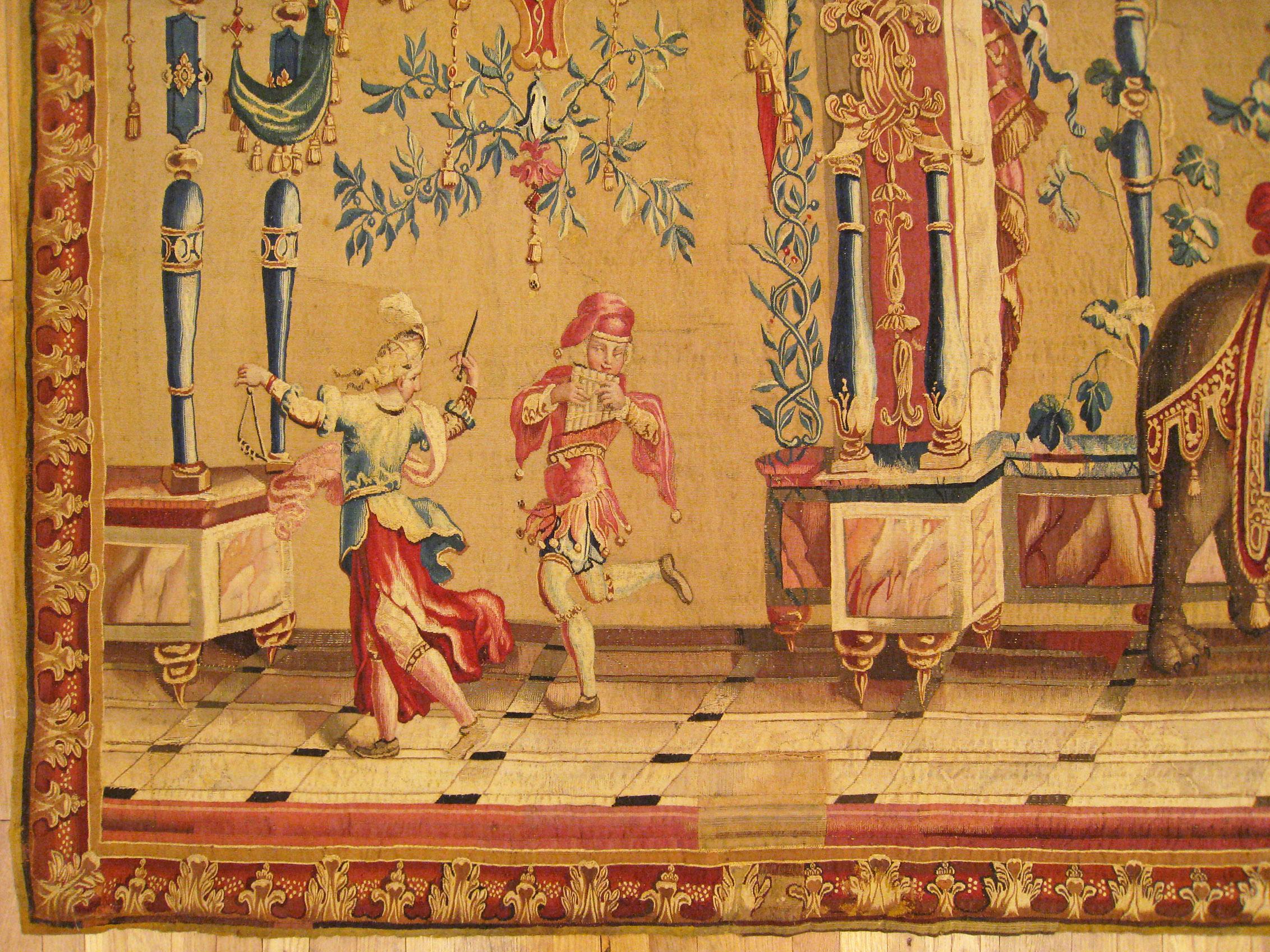 XVIIIe siècle et antérieur Tapisserie Grotesque française ancienne du 17ème siècle de Beauvais en vente