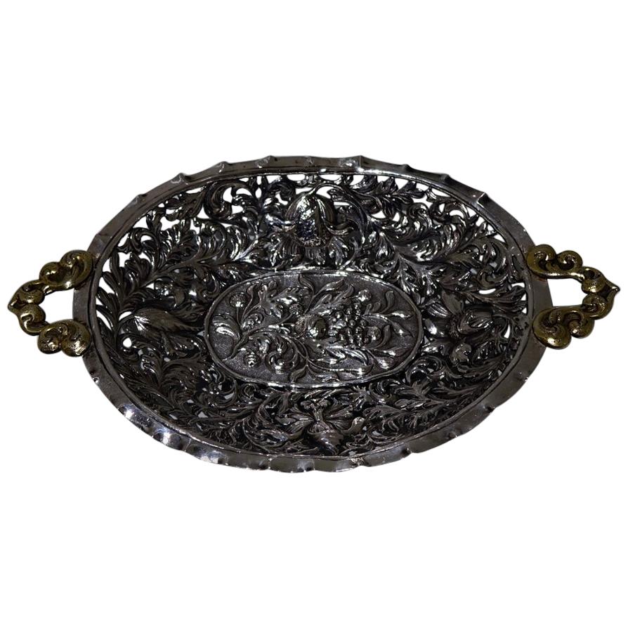 17th Century Antique German Silver Dish Nurnberg circa 1695 Wolfgang Rossler For Sale