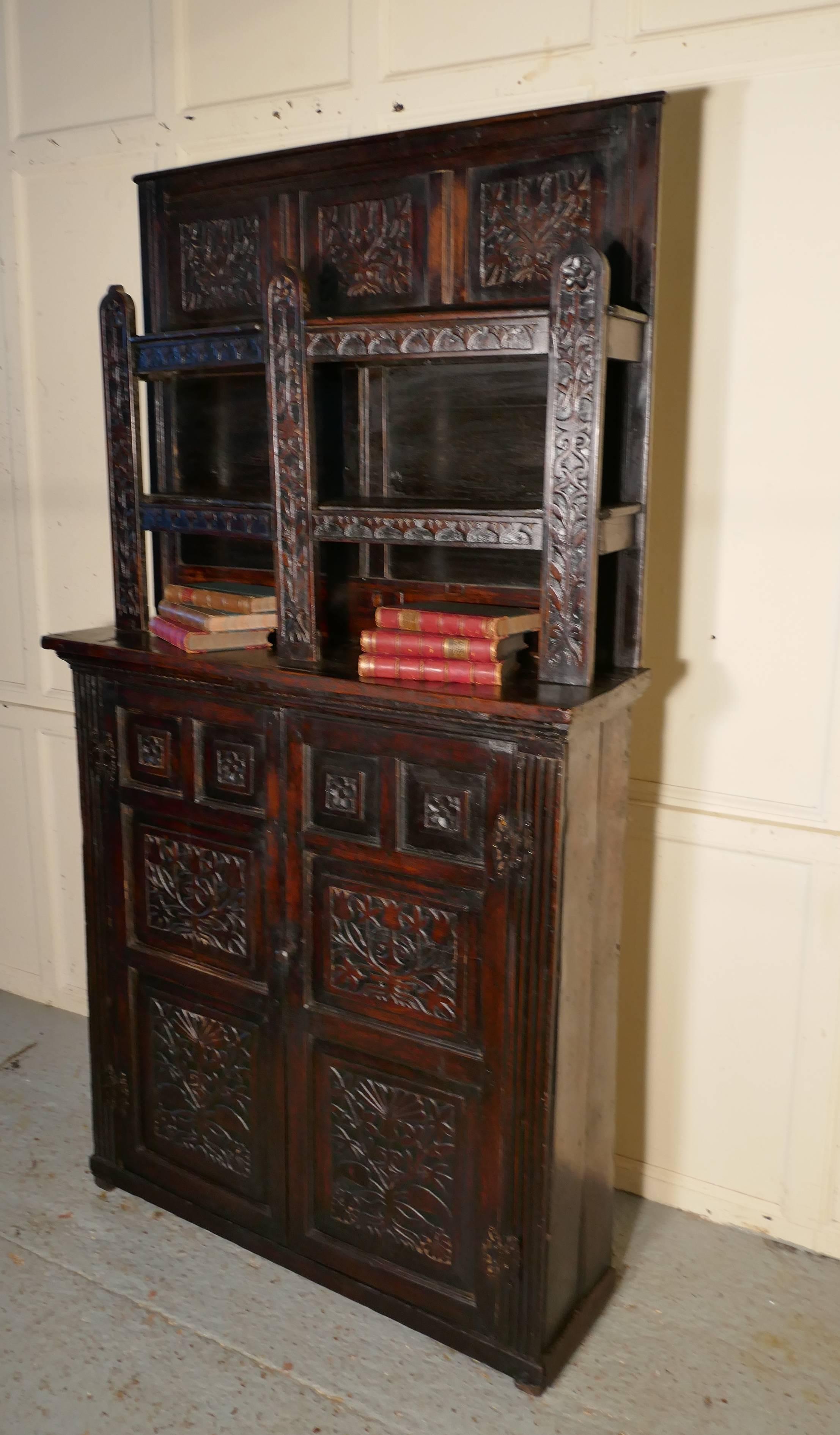 17th Century Antique Housekeepers Oak Bookshelf Cupboard 5