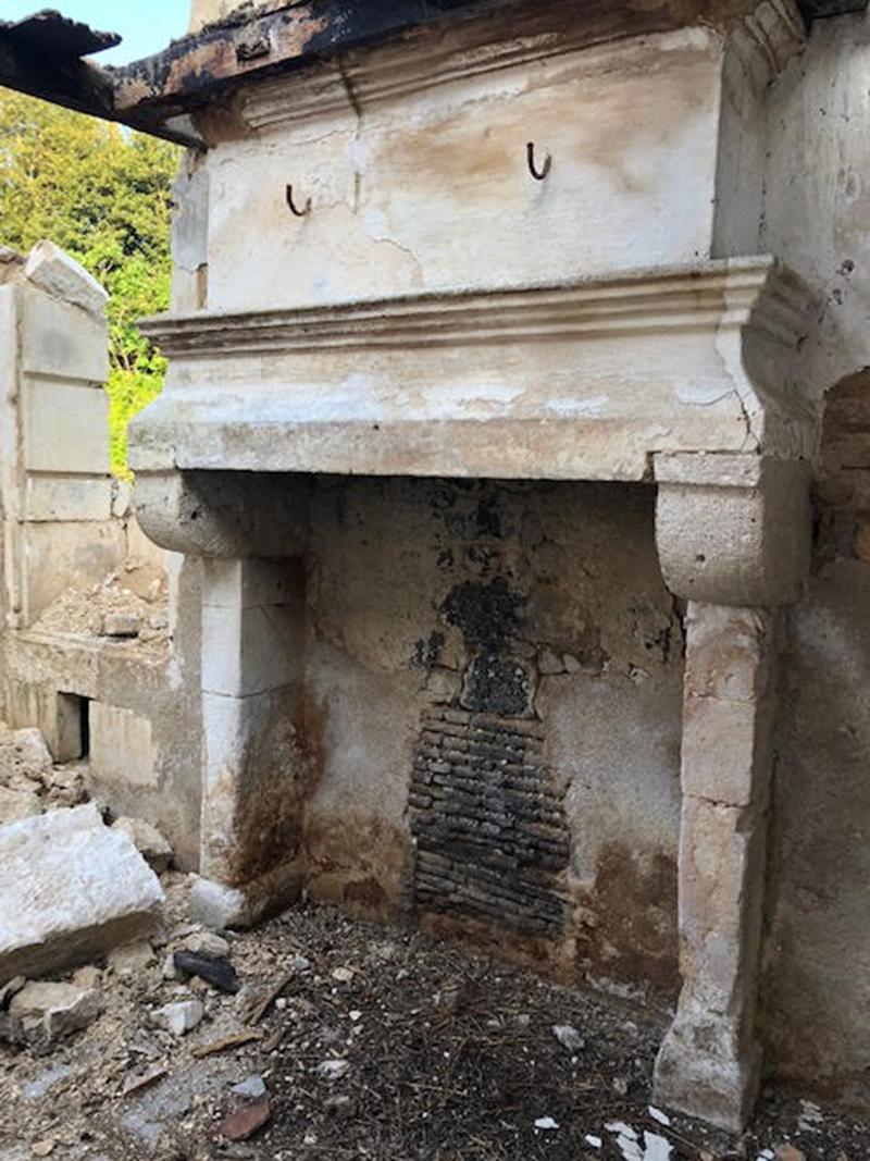 French Limestone Fireplace Mantel For Sale 4