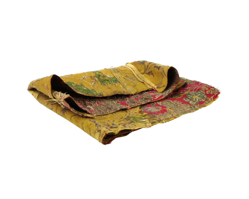 17Th Century Antique Turkish Ottoman Hand Woven Textile In Good Condition For Sale In New York, NY