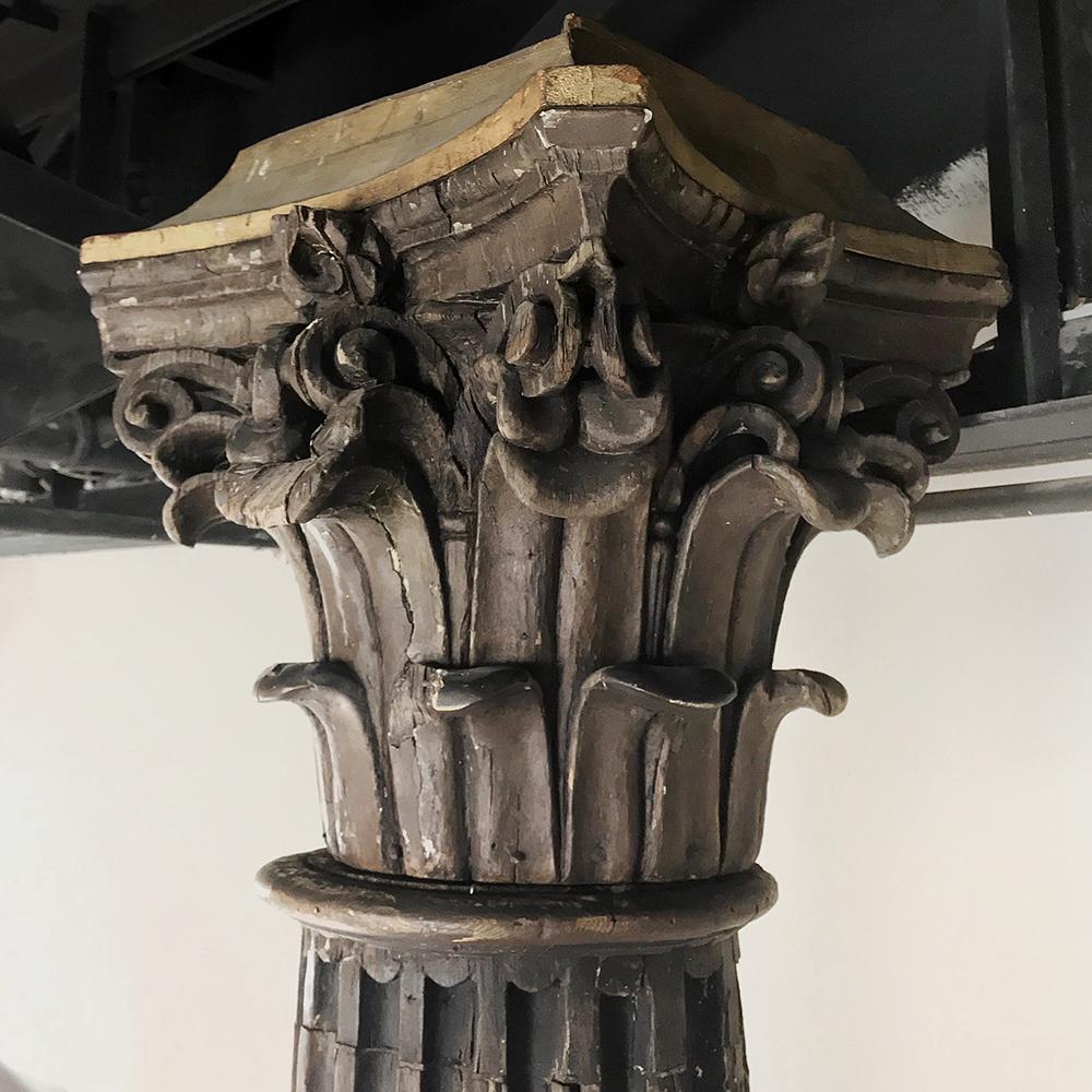 Architektonische monumentale italienische korinthische Säulen des 17. Jahrhunderts auf Sockeln  im Angebot 3