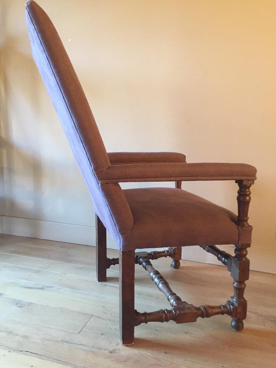 17th Century Armchair For Sale 2