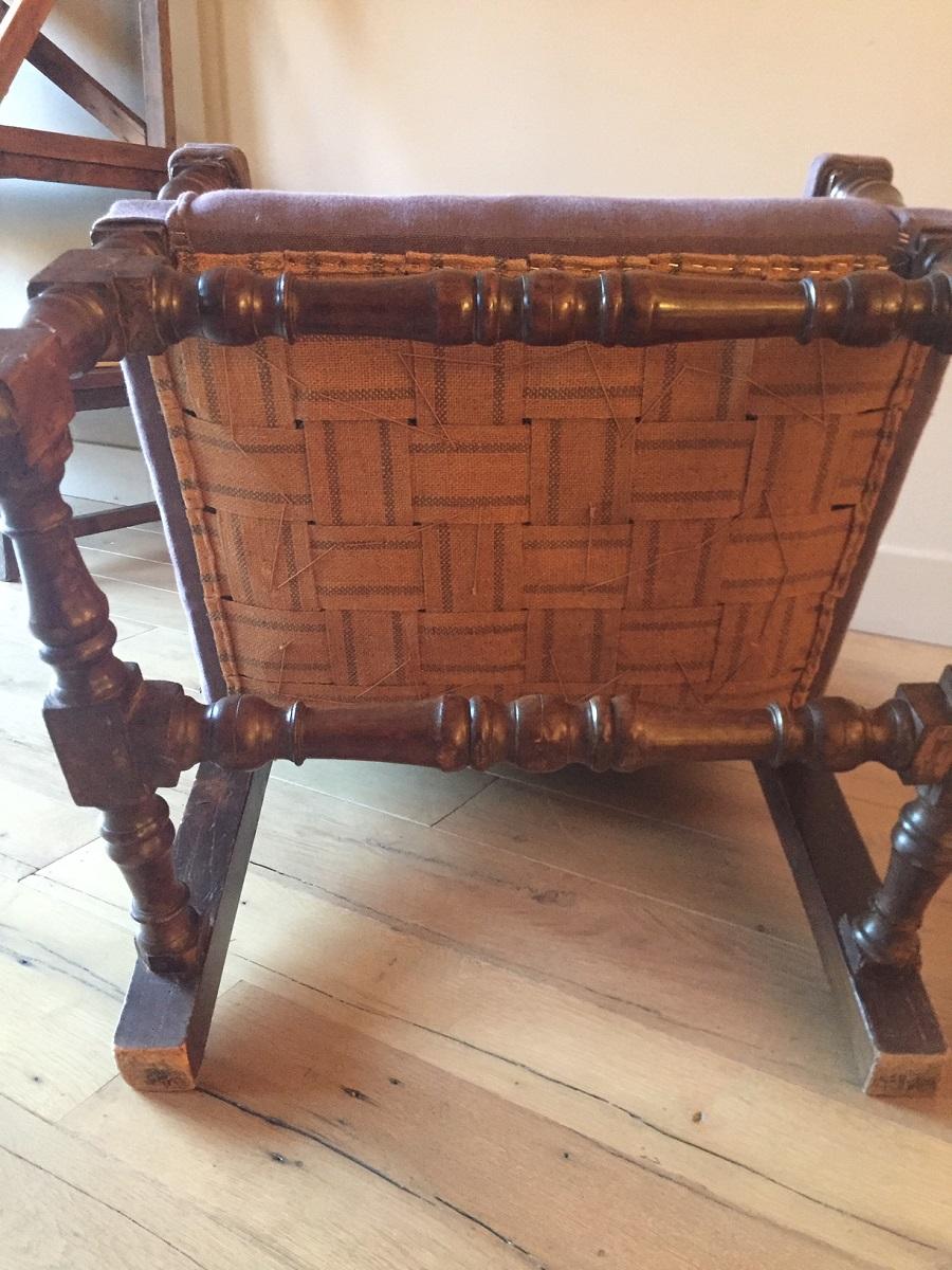 17th Century Armchair For Sale 4