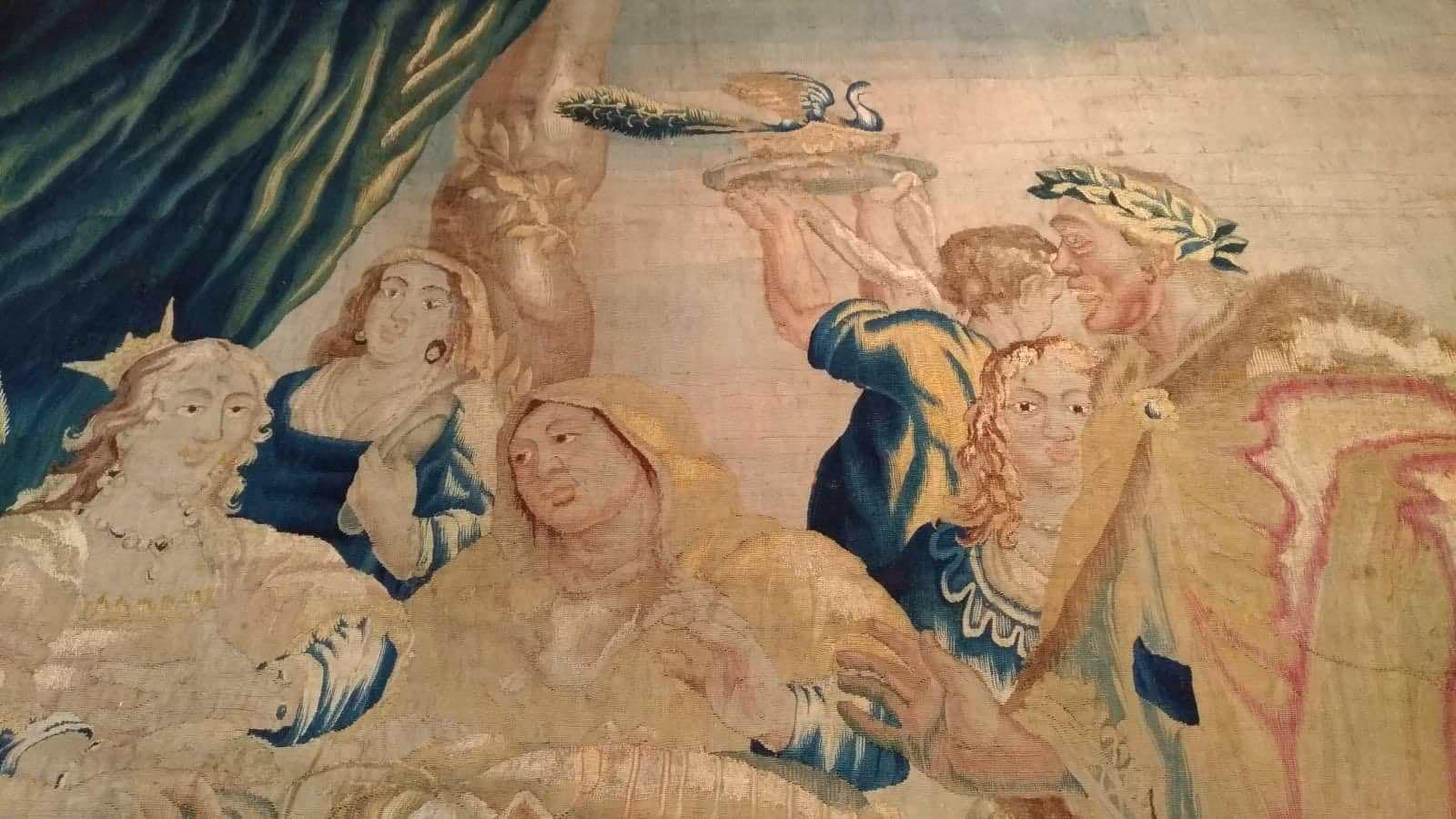  936 - 17th Century Aubusson French Antique Tapestry In Good Condition In Paris, FR