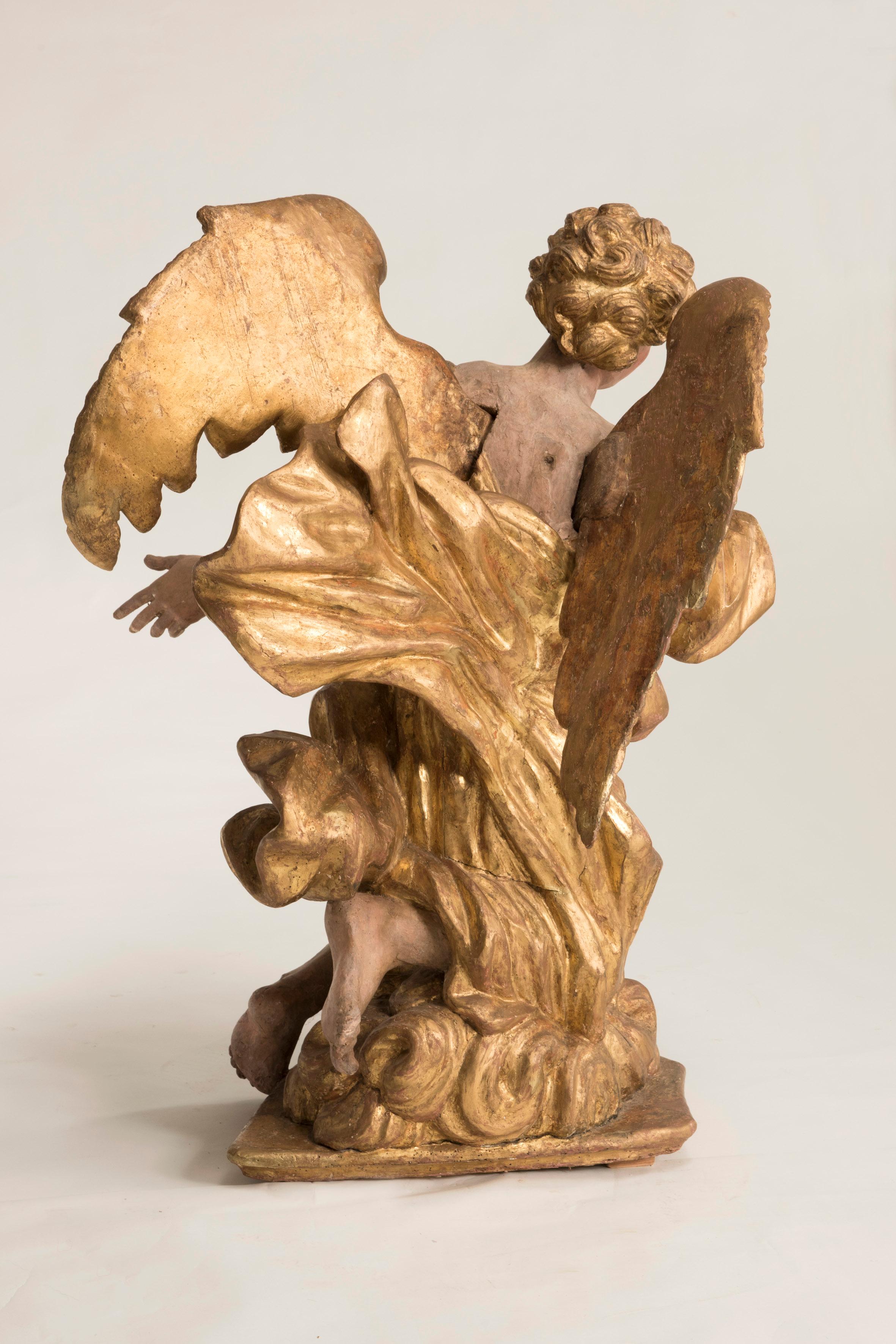 18th Century and Earlier 17th Century Baroque Italian Policrome and Gold Foil Wooden Angel Sculpture