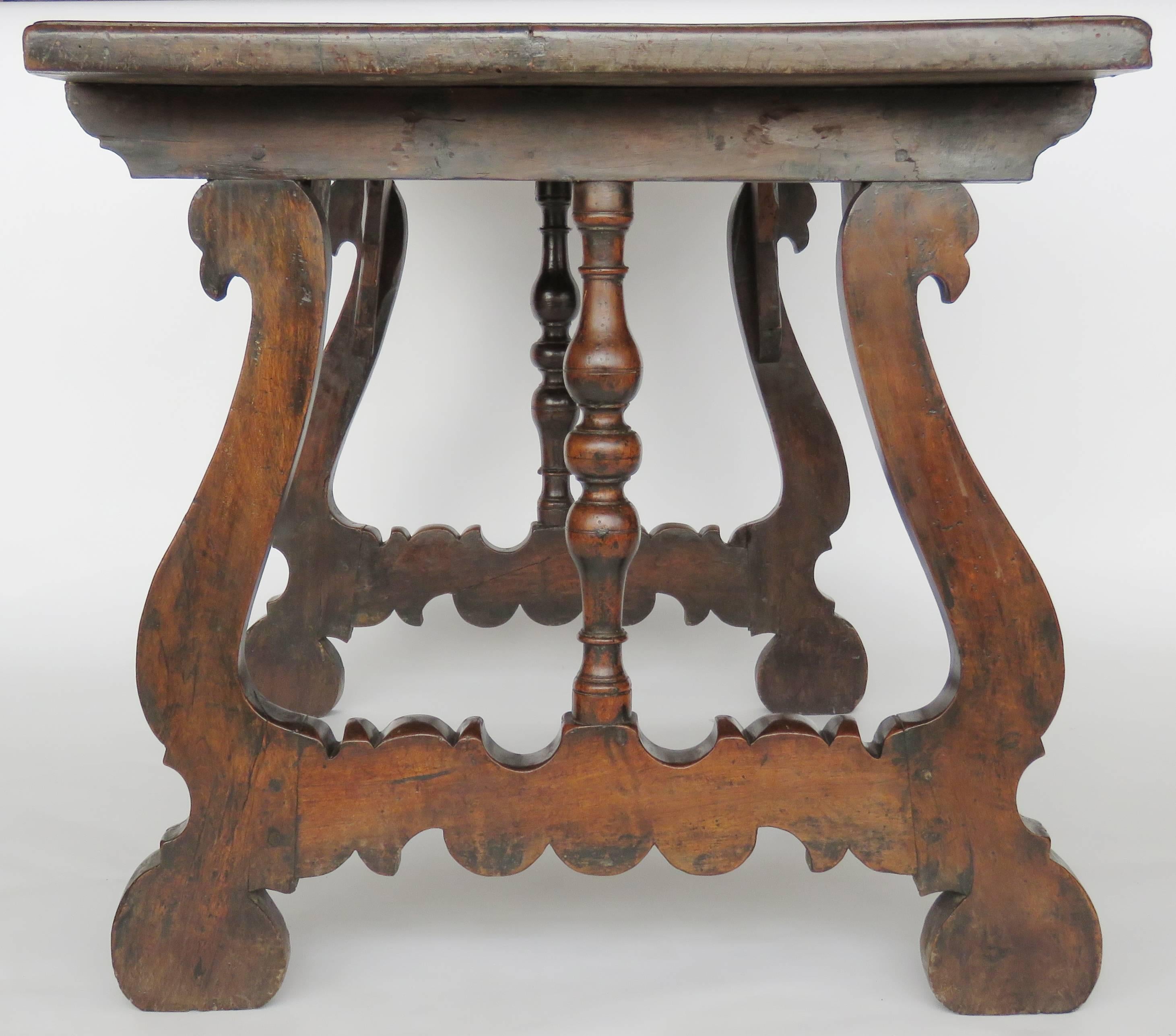 Wood 17th Century Baroque Walnut Trestle Table For Sale