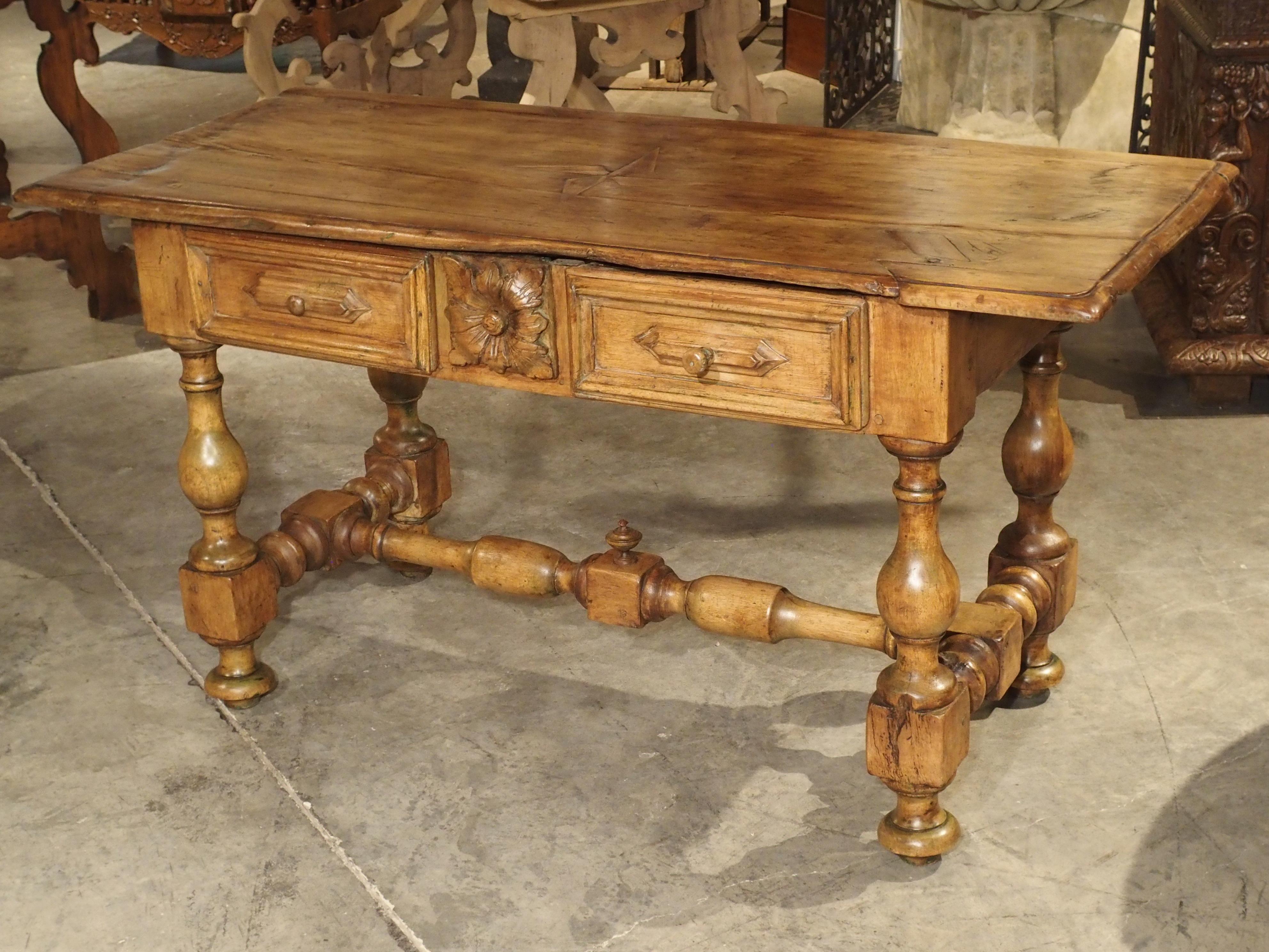17th Century Basque Country Writing Table with Inset Star 7