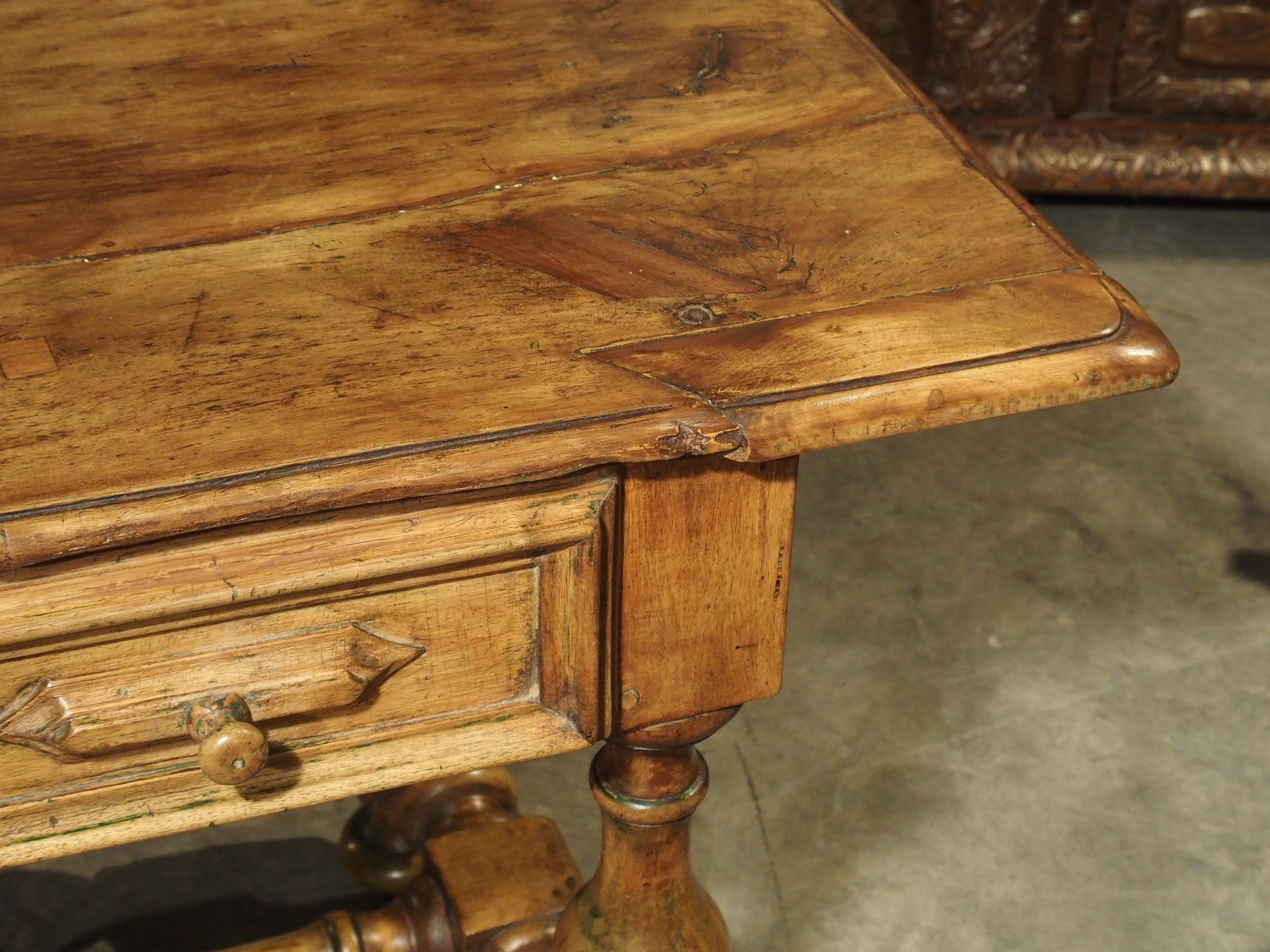 17th Century Basque Country Writing Table with Inset Star In Good Condition In Dallas, TX