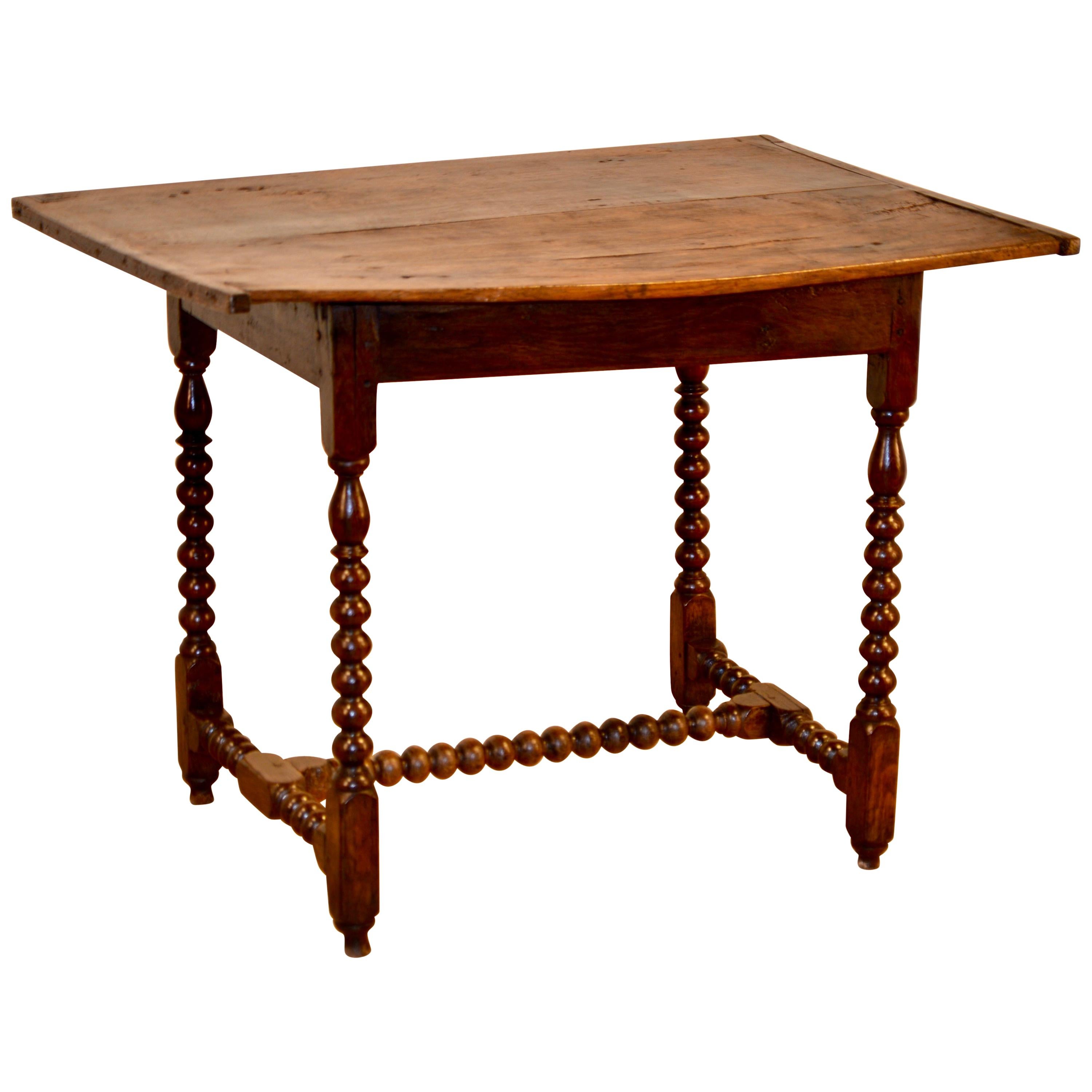 17th Century Bobbin-Turned Side Table