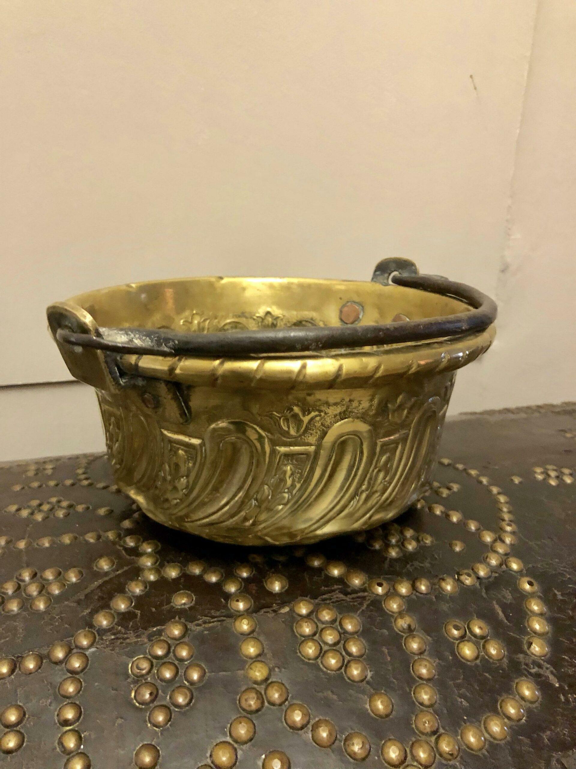 18th Century and Earlier 17th Century brass bowl with iron handle For Sale