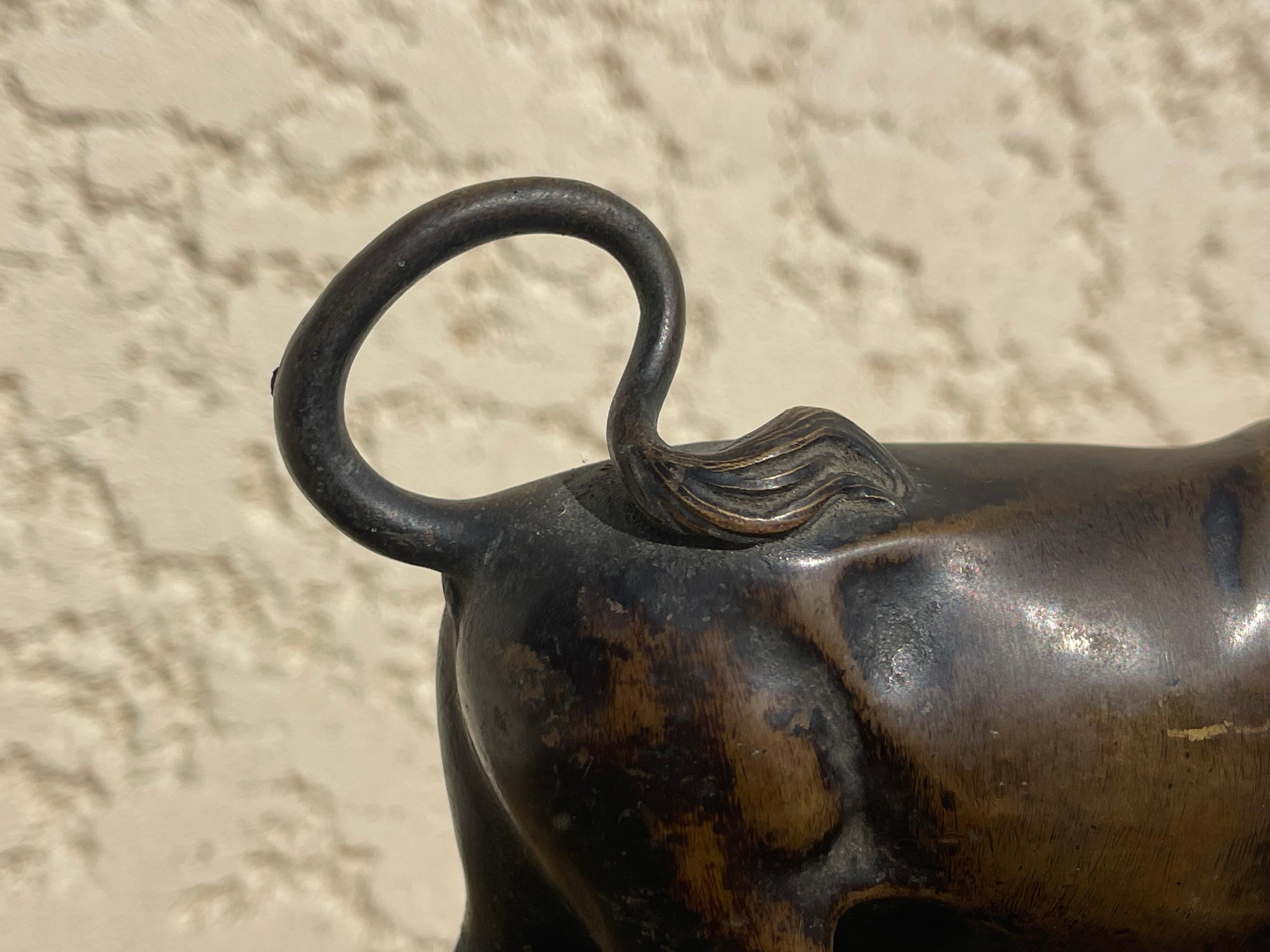 17th Century - Bronze Bull After Jean De Bologne en vente 10