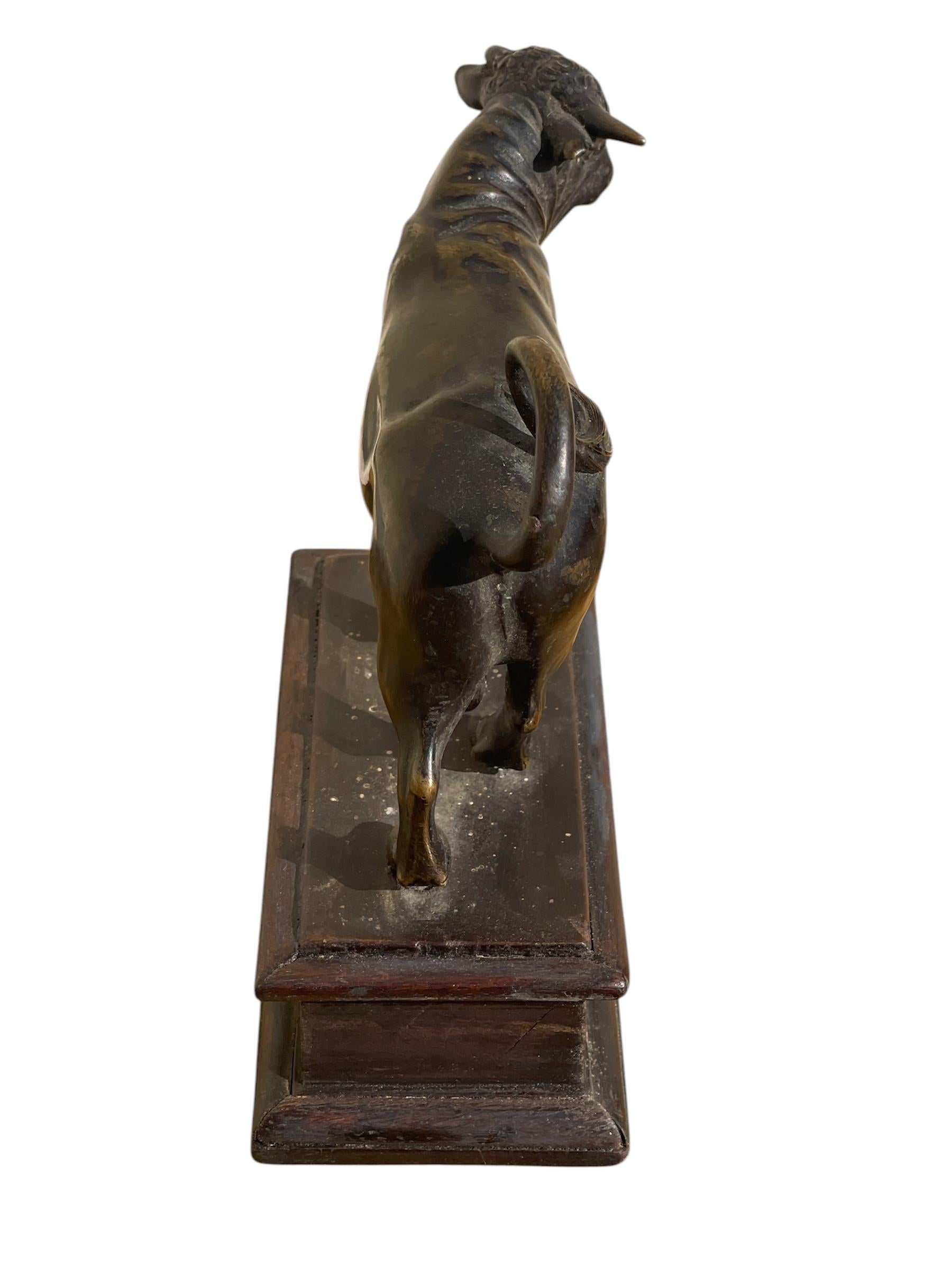 17th Century - Bronze Bull After Jean De Bologne en vente 1