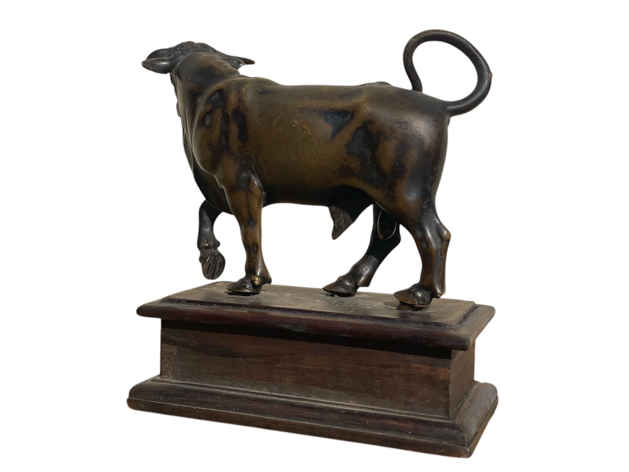 17th Century - Bronze Bull After Jean De Bologne en vente 2
