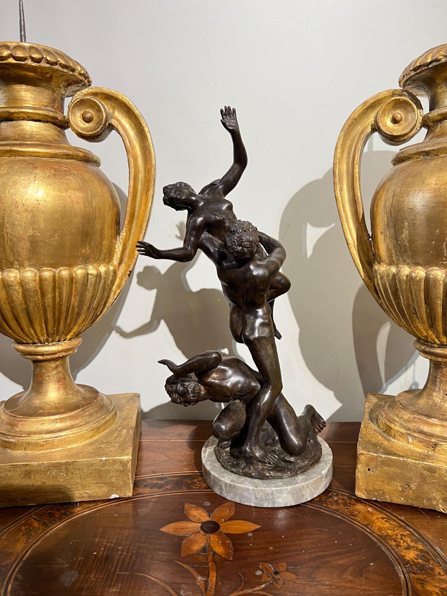 17th CENTURY BRONZE GROUP, RAPE OF THE SABINE WOMEN In Good Condition For Sale In Firenze, FI