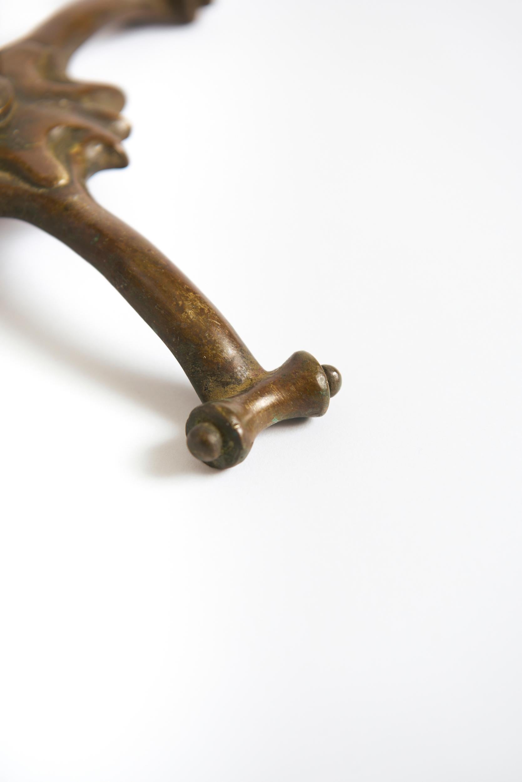 17th Century Bronze Table Lamp For Sale 1