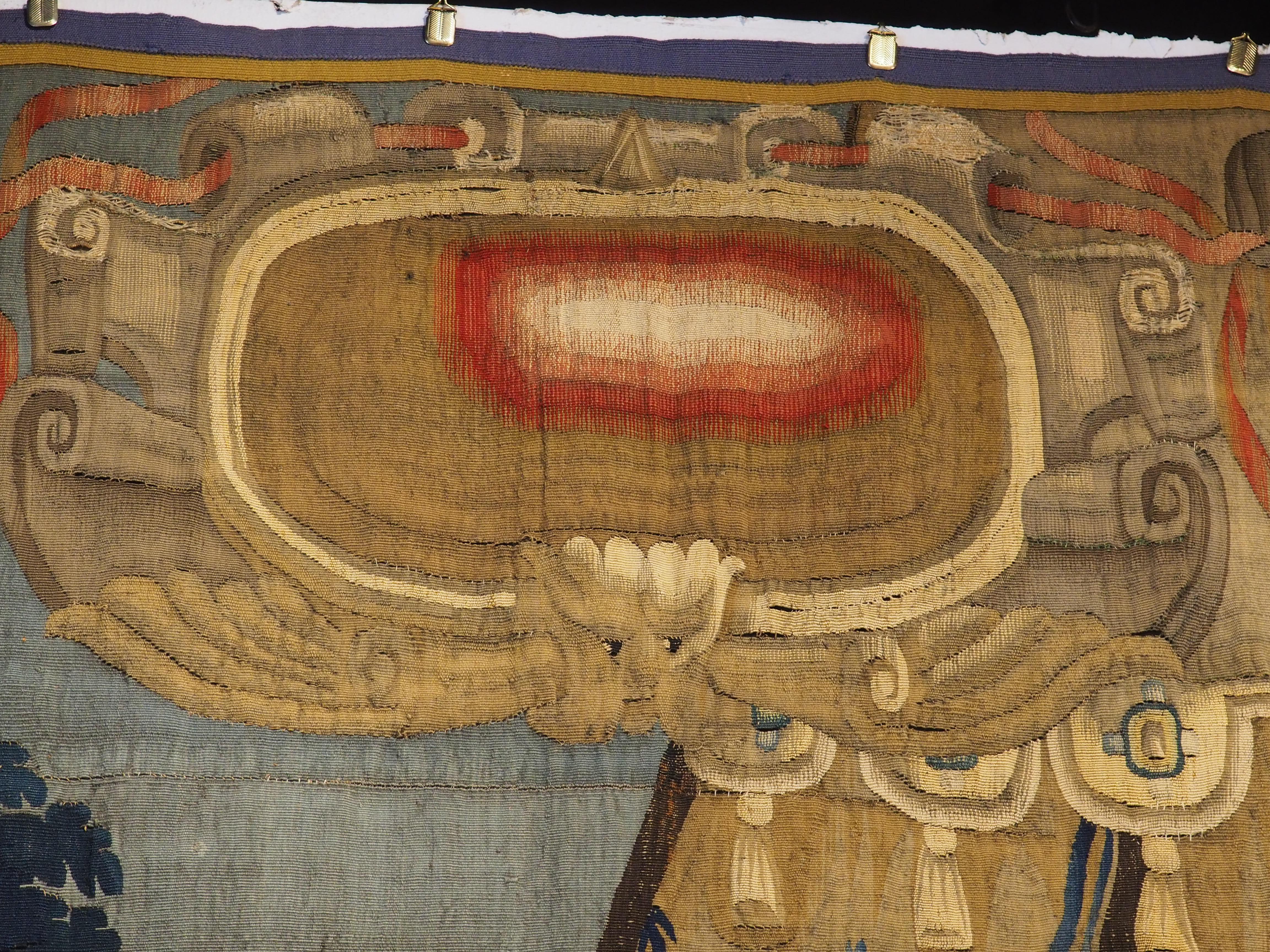 Tapisserie de Bruxelles du 17e siècle en soie et laine représentant une scène romaine en vente 9
