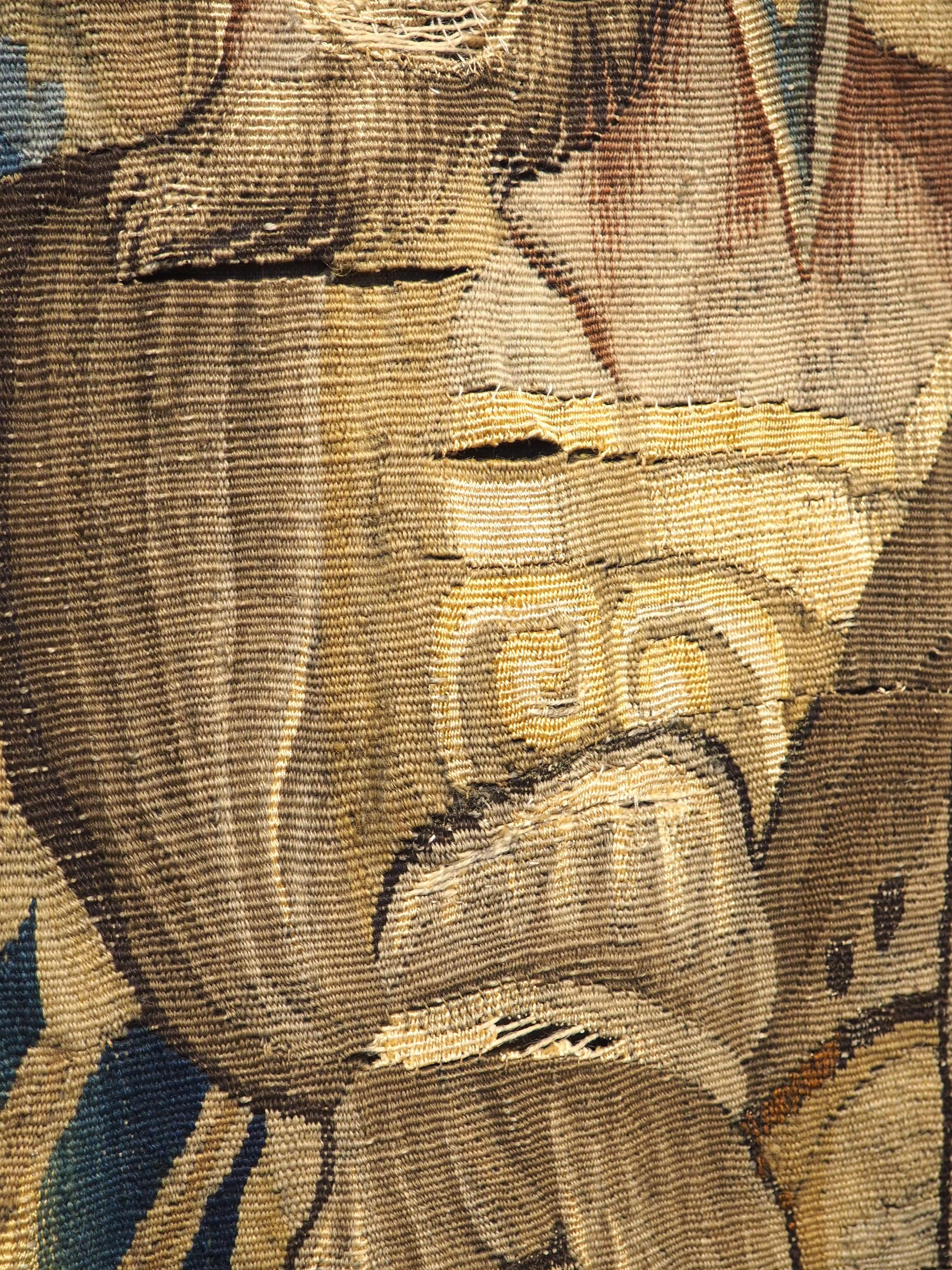 Tapisserie de Bruxelles du 17e siècle en soie et laine représentant une scène romaine en vente 13