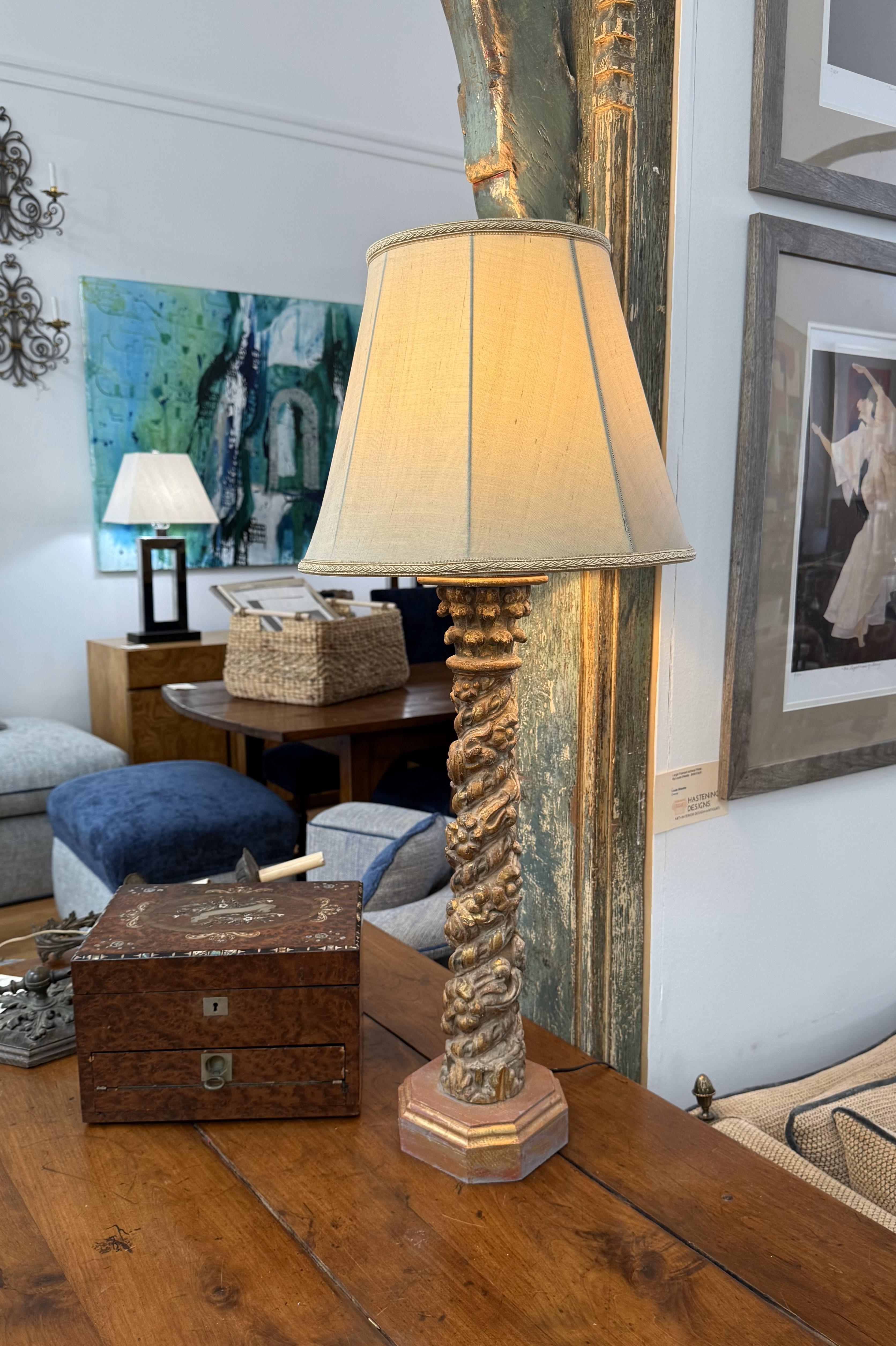17th Century Carved and Gilded Column Converted to a Lamp For Sale 4