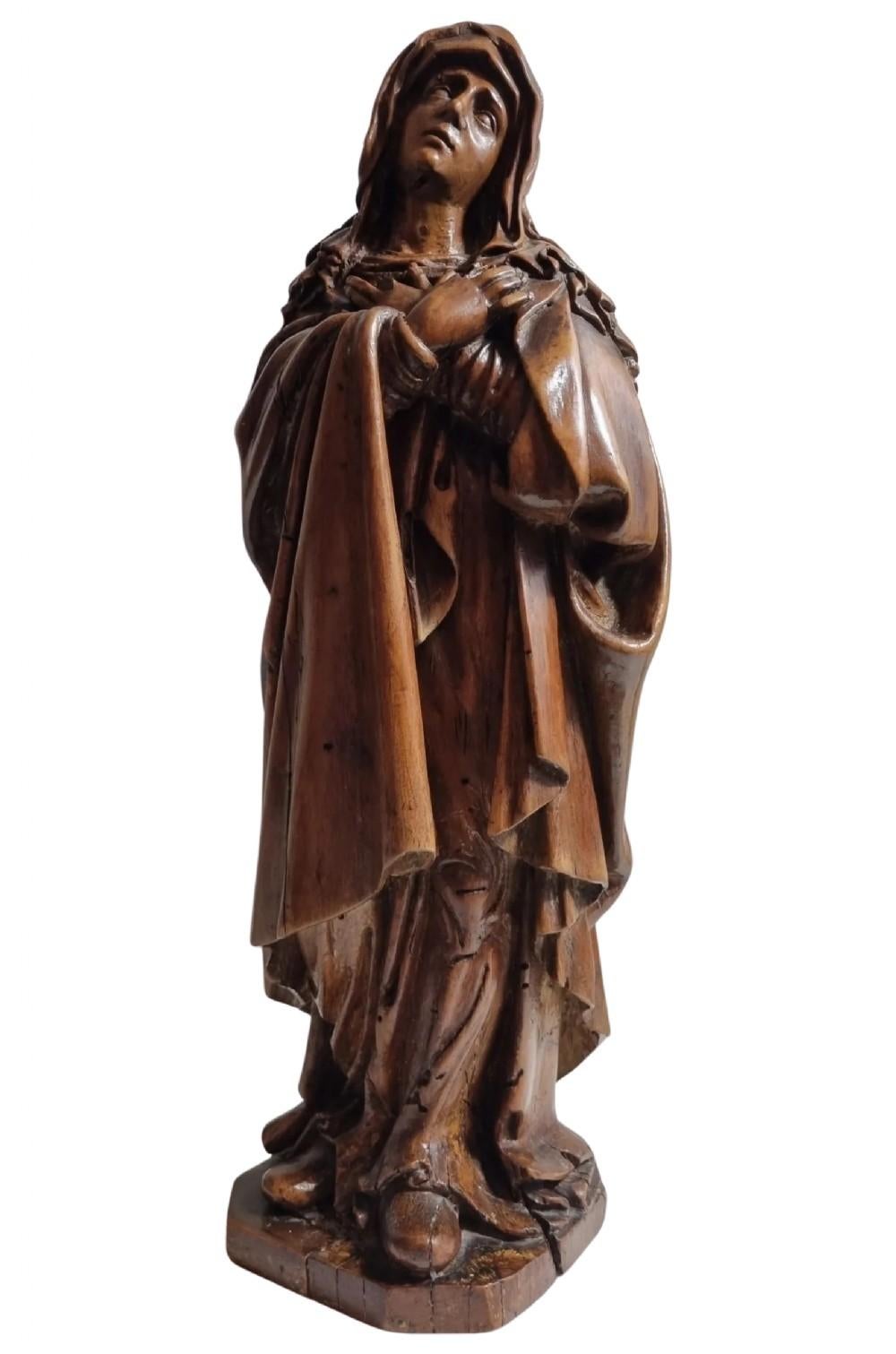 Baroque 17th Century Carved Applewood Sculpture of the Lady of Sorrow For Sale