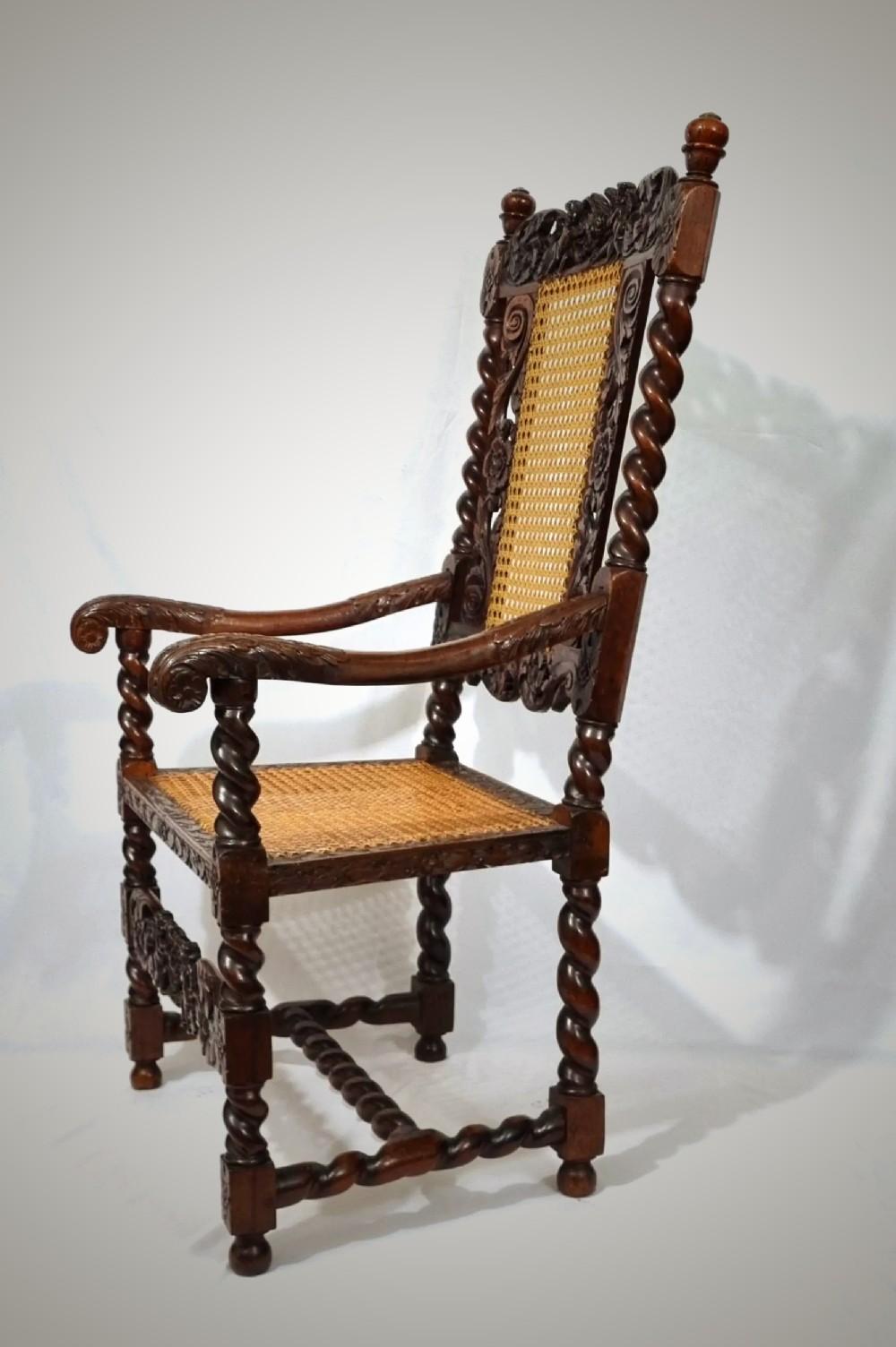 17th Century Carved Chair - English Ca 1660s In Good Condition For Sale In Hoddesdon, GB