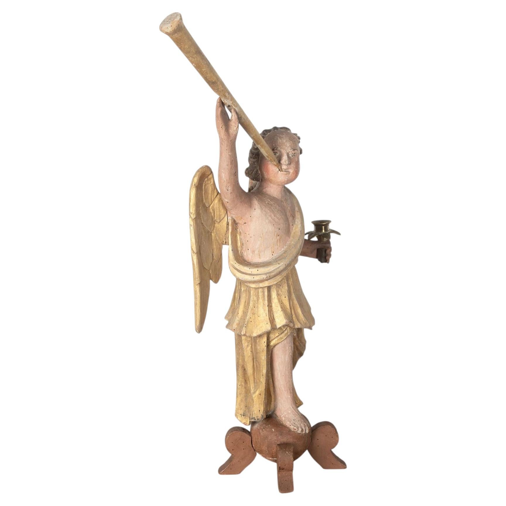 17th Century Carved Giltwood Heralding Angel For Sale