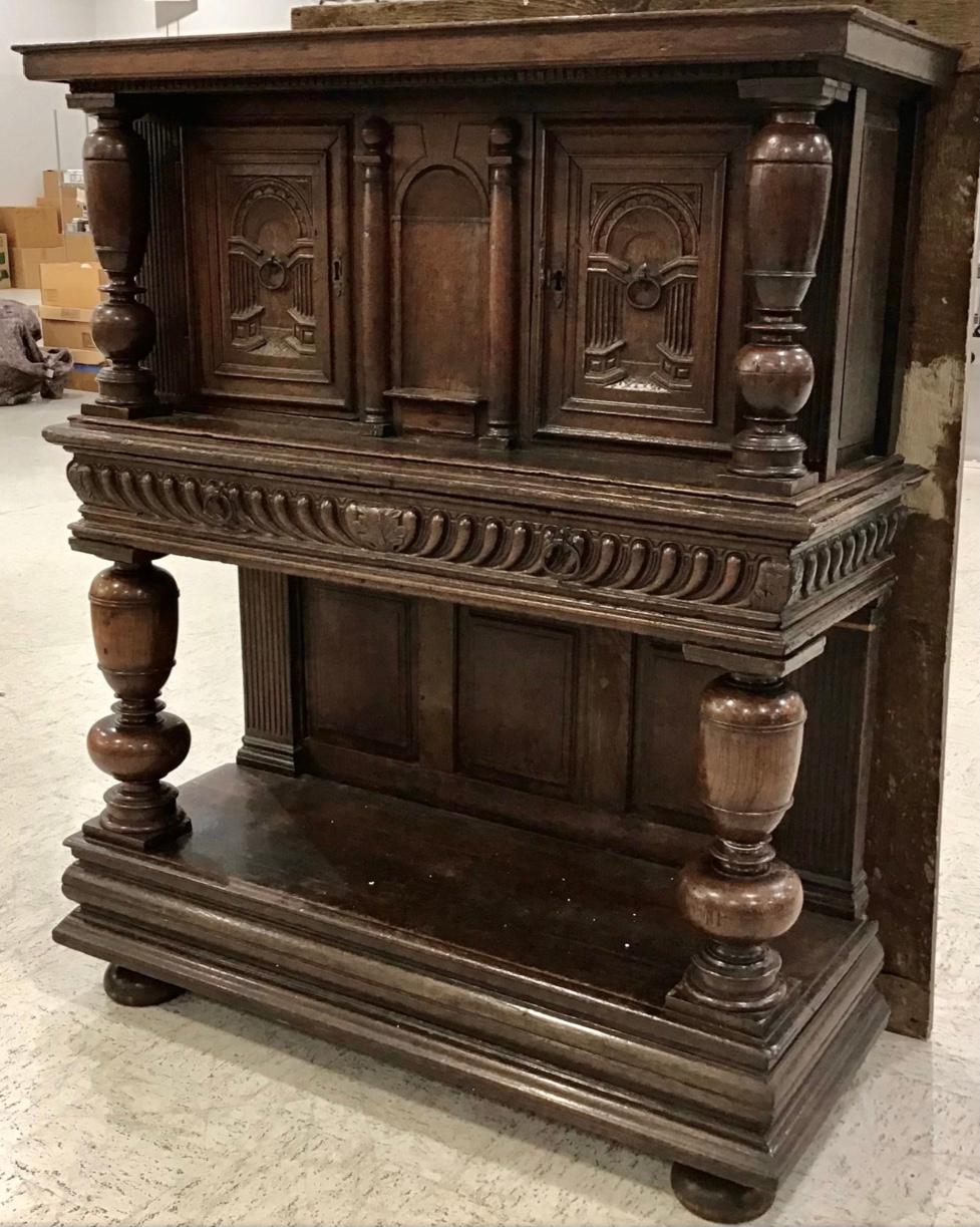 17th Century Carved Oak Court Cupboard In Good Condition For Sale In Bradenton, FL