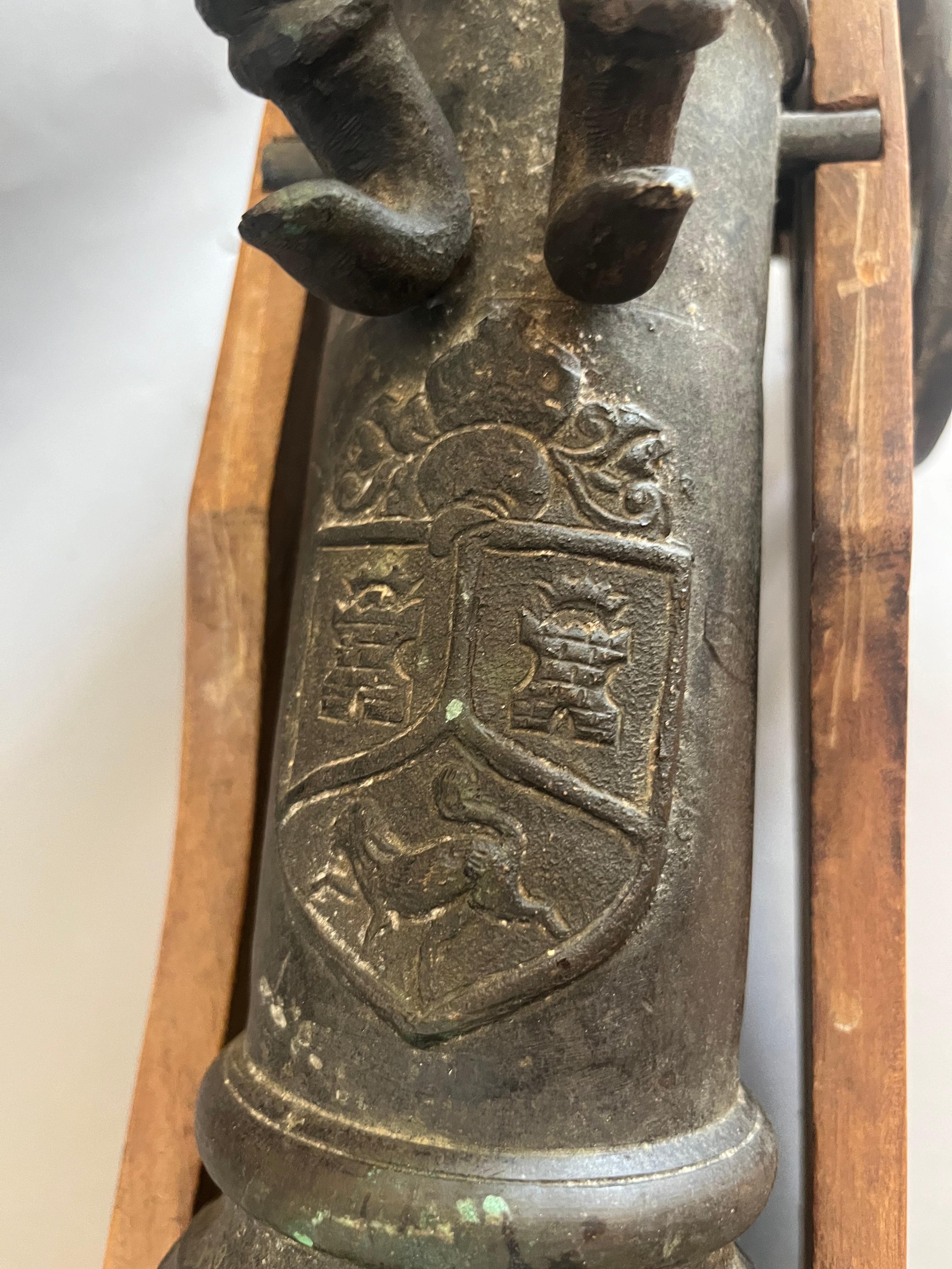Signal-Kanon aus Bronzeguss aus dem 17. Jahrhundert im Angebot 1