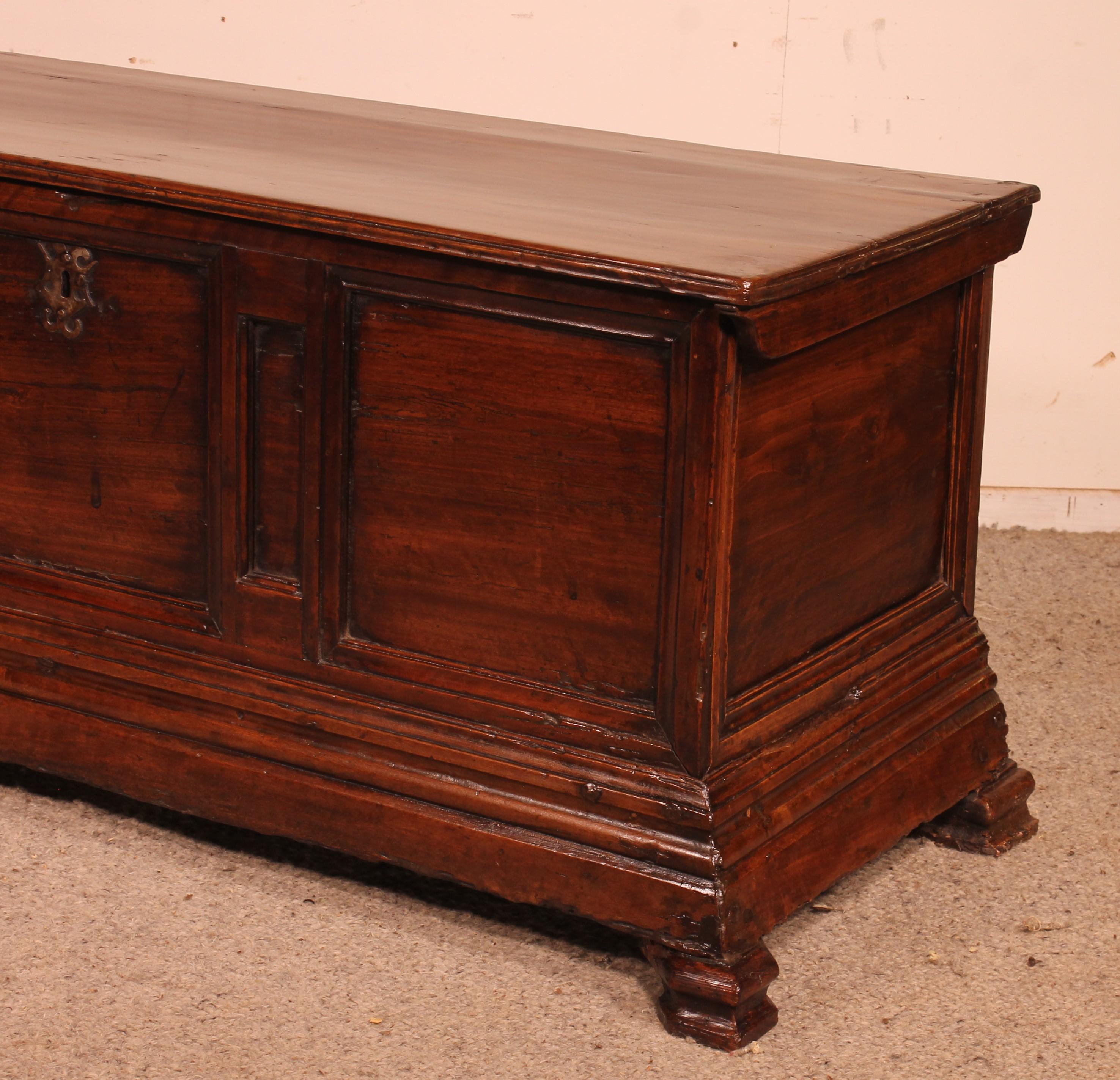 Ash 17th Century Catalan Chest For Sale