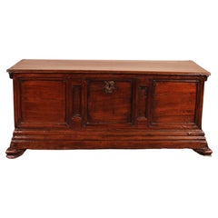 Used 17th Century Catalan Chest