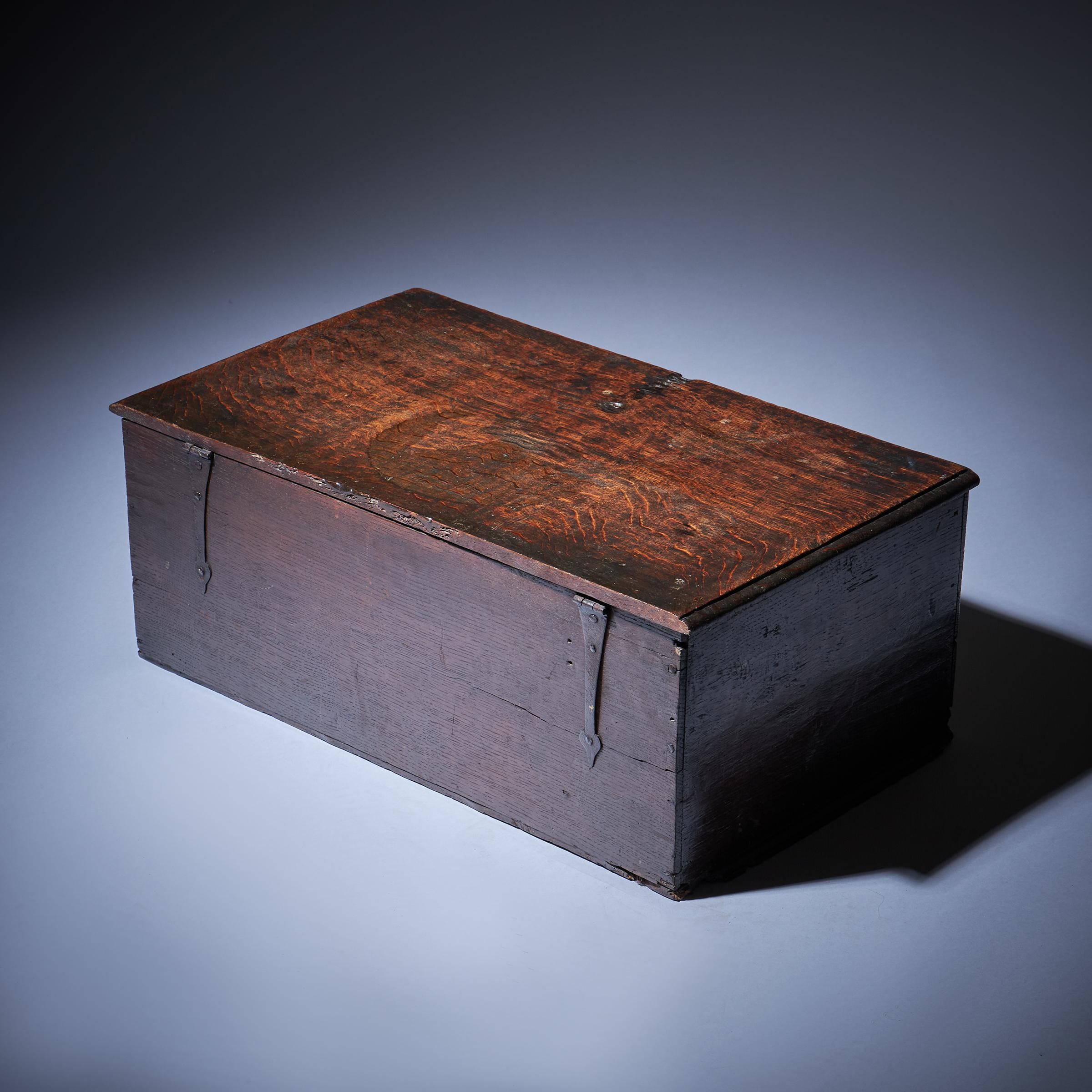 17th Century Charles I Carved Oak Box with Original Iron Clasp and Staple Lock For Sale 7