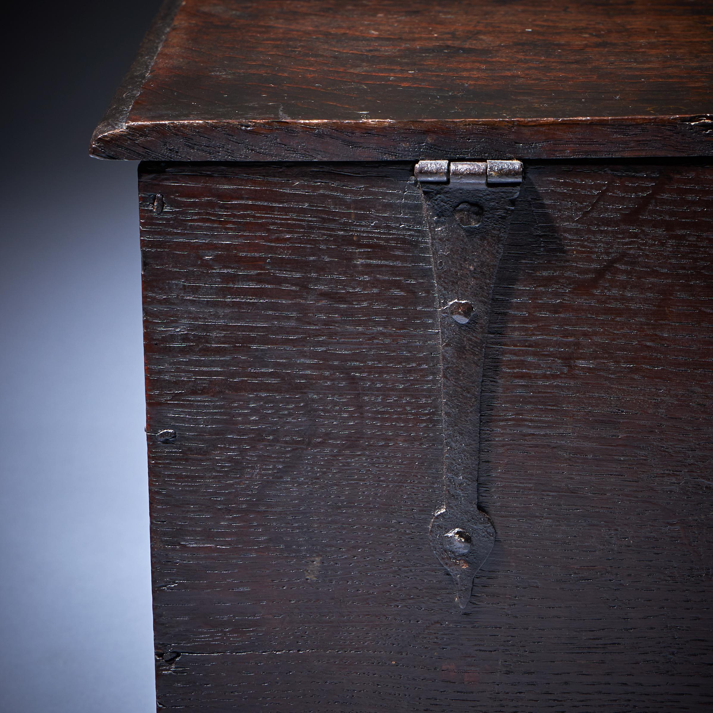 17th Century Charles I Carved Oak Box with Original Iron Clasp and Staple Lock For Sale 10