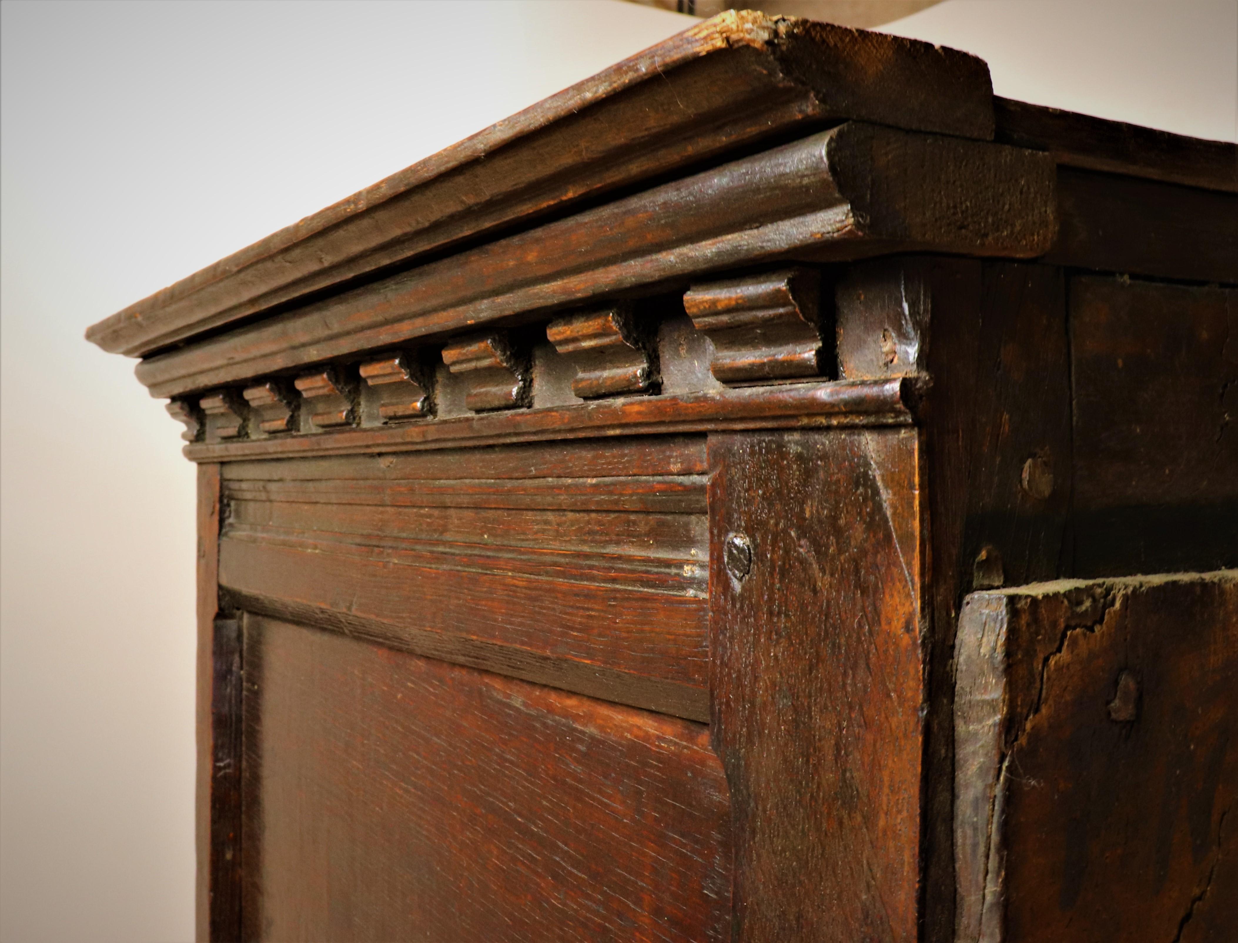 Oak 17th Century Charles II English Cupboard Cabinet For Sale