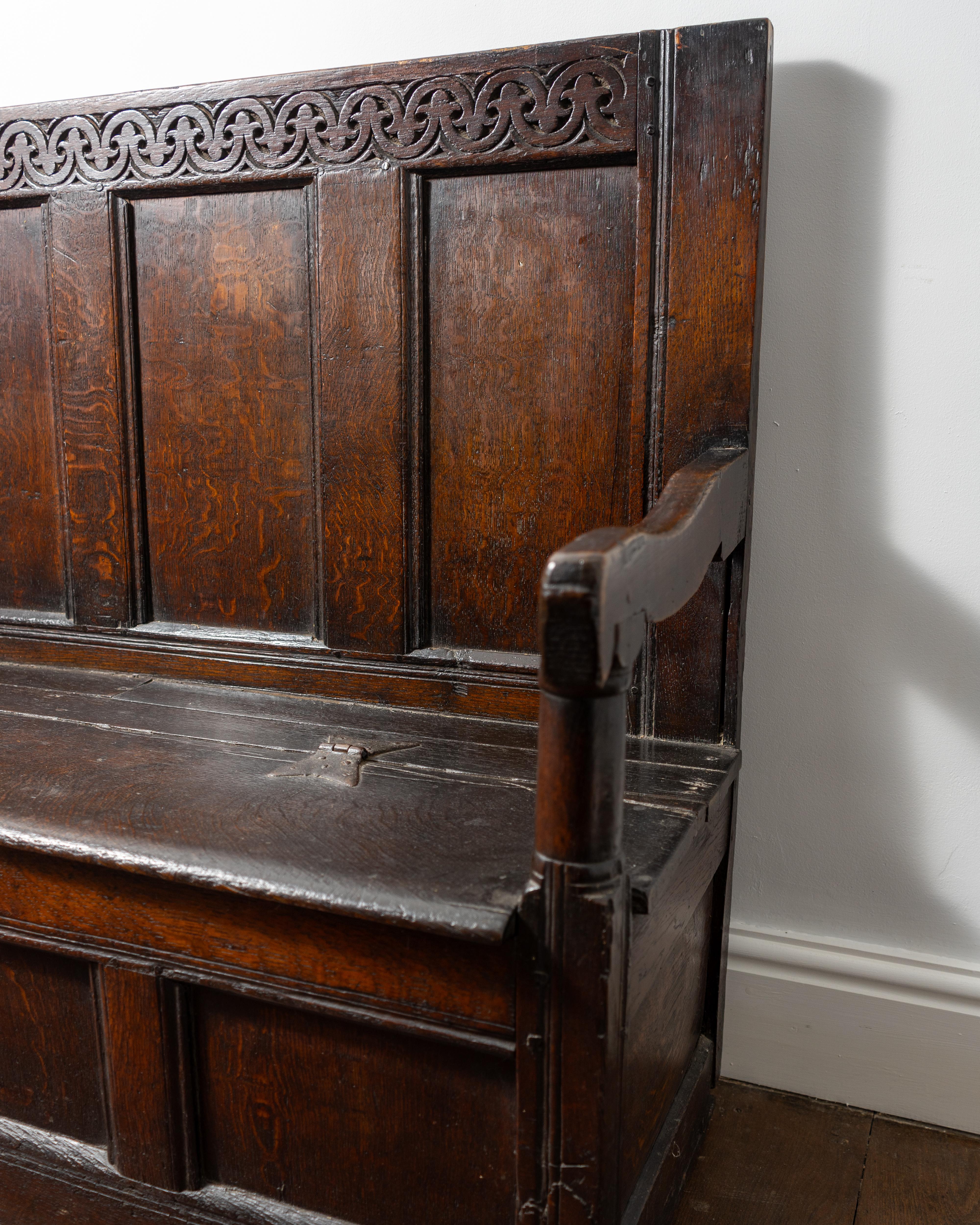 British 17th Century, Charles II, Joined Oak Box Settle, England, Circa 1660 For Sale