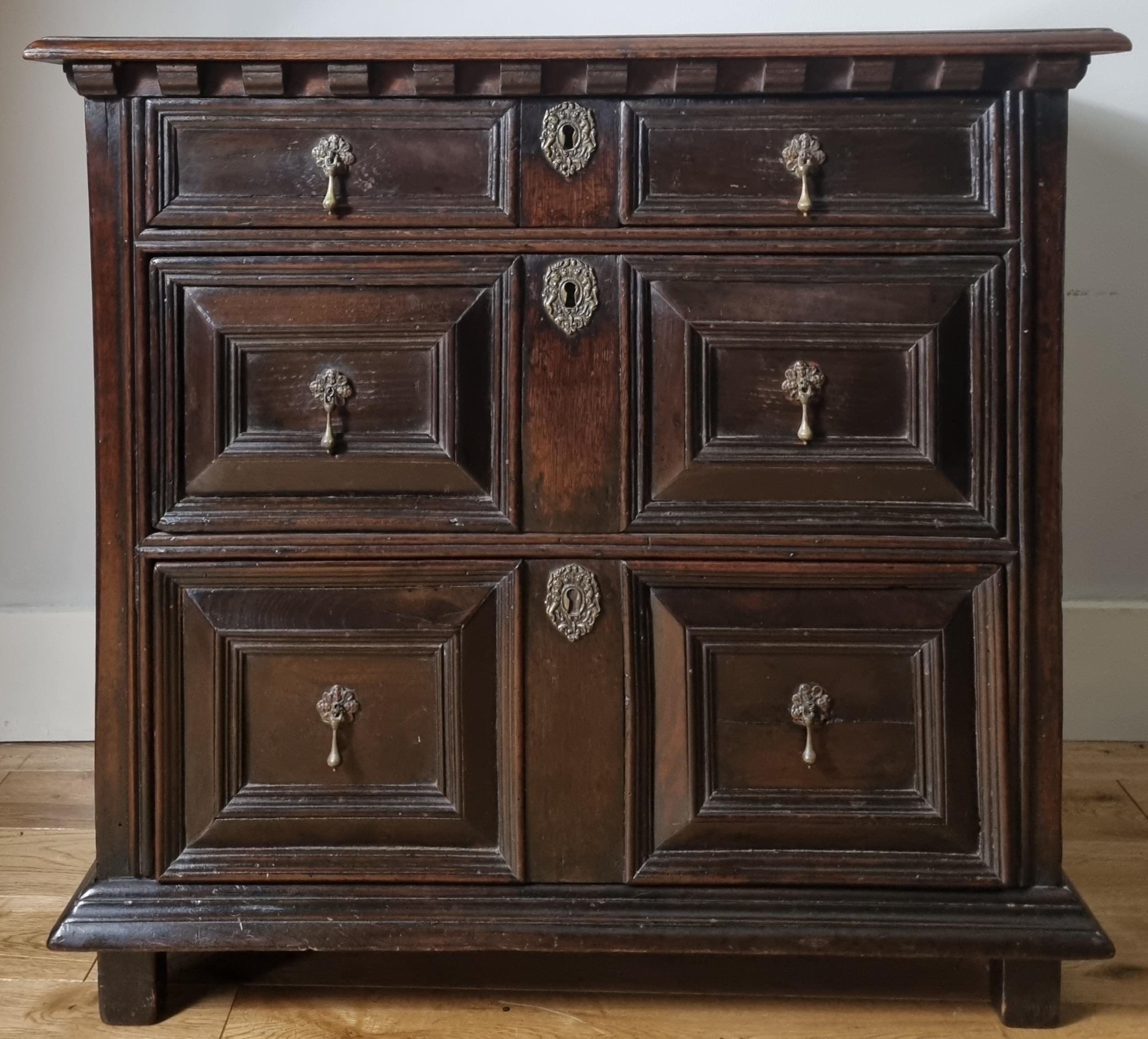 British 17th Century Charles II Oak Chest of Drawers For Sale