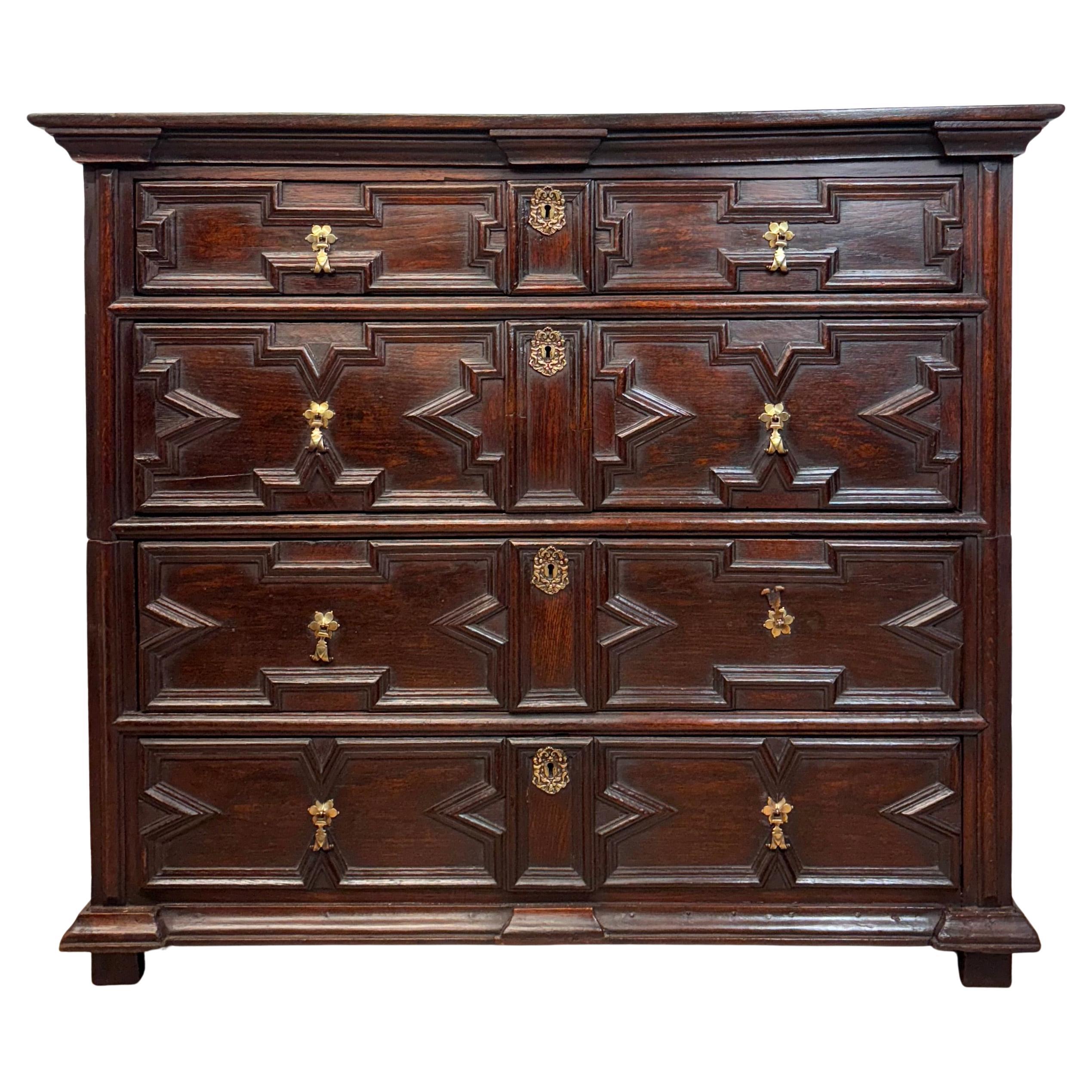17th Century Charles II Oak Chest Of Drawers im Angebot