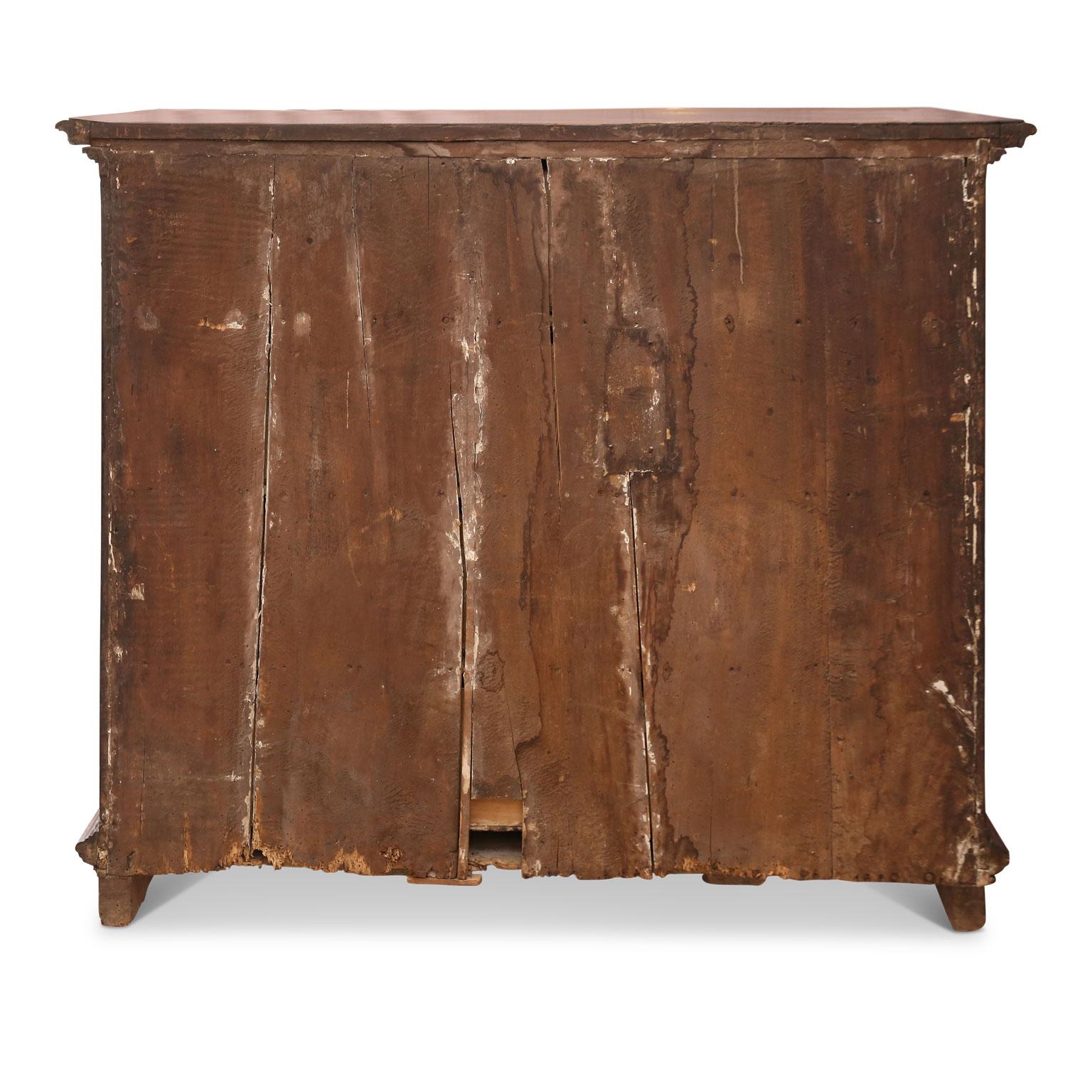 17th Century French Walnut Chest of Drawers For Sale 3